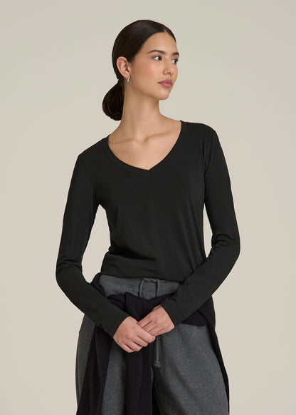 Long Sleeve Scoop V-Neck Tee Shirt for Tall Women in Black