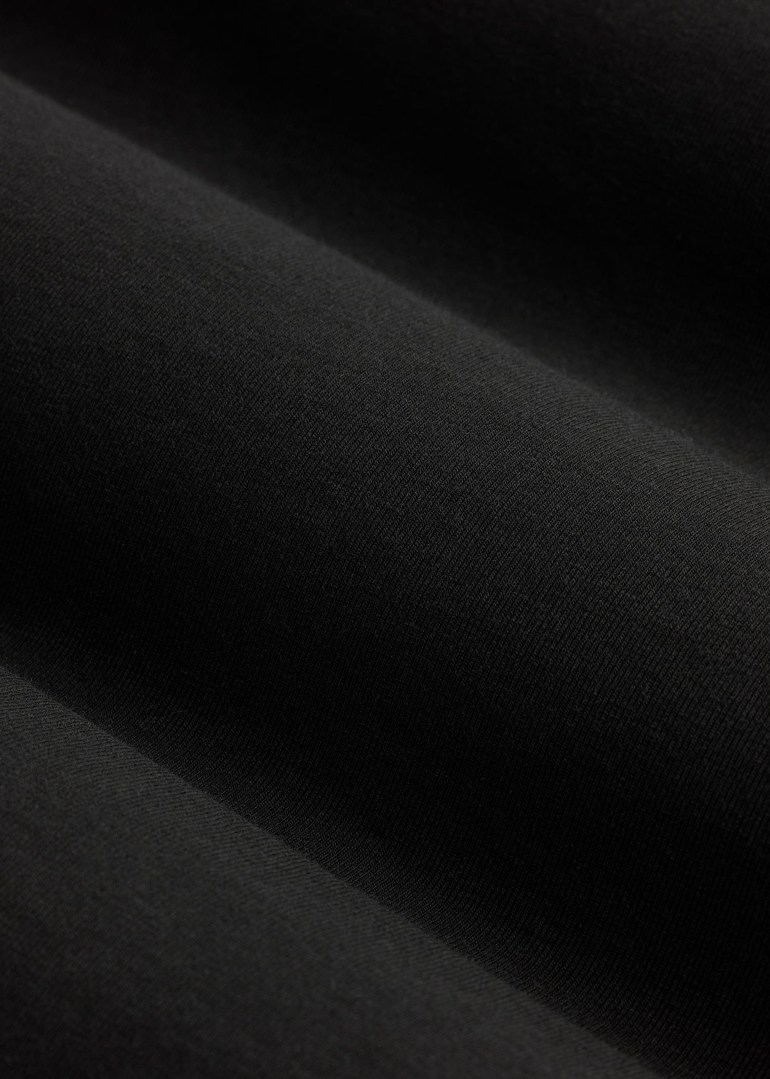 Long Sleeve Scoop V-Neck Tee Shirt for Tall Women in Black