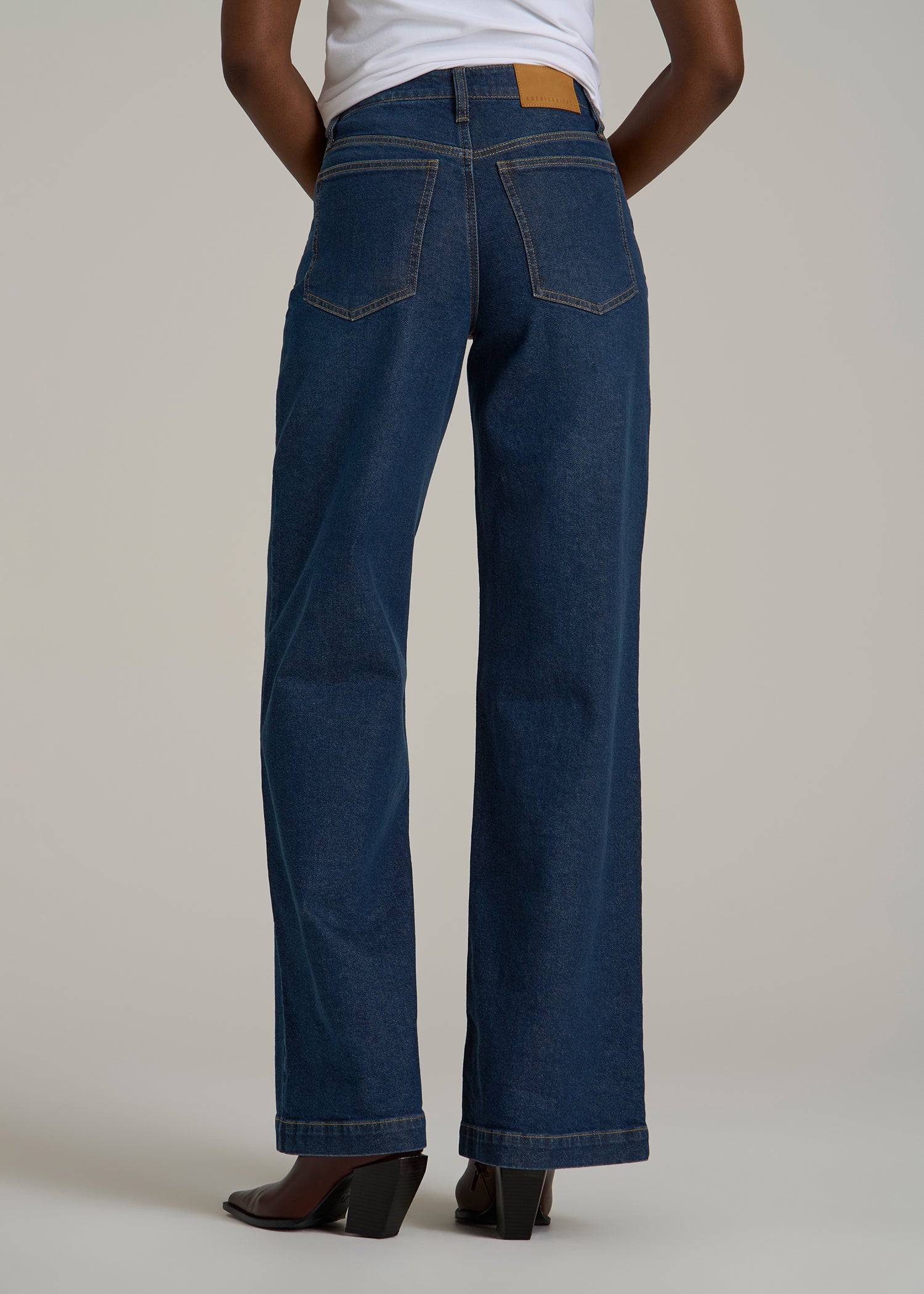 Luna High-Rise Wide-Leg Jeans for Tall Women in Dark Blue Wash