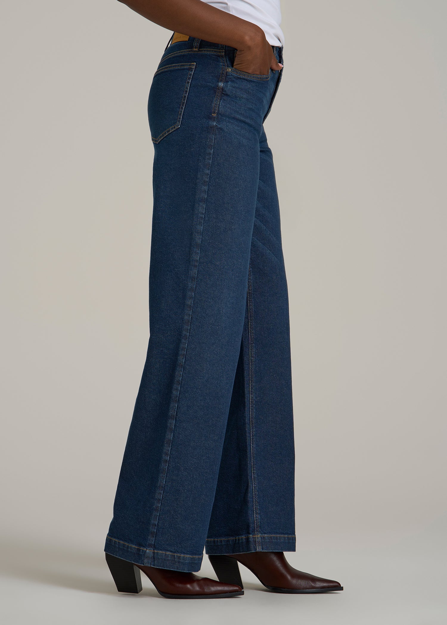 Luna High-Rise Wide-Leg Jeans for Tall Women in Dark Blue Wash