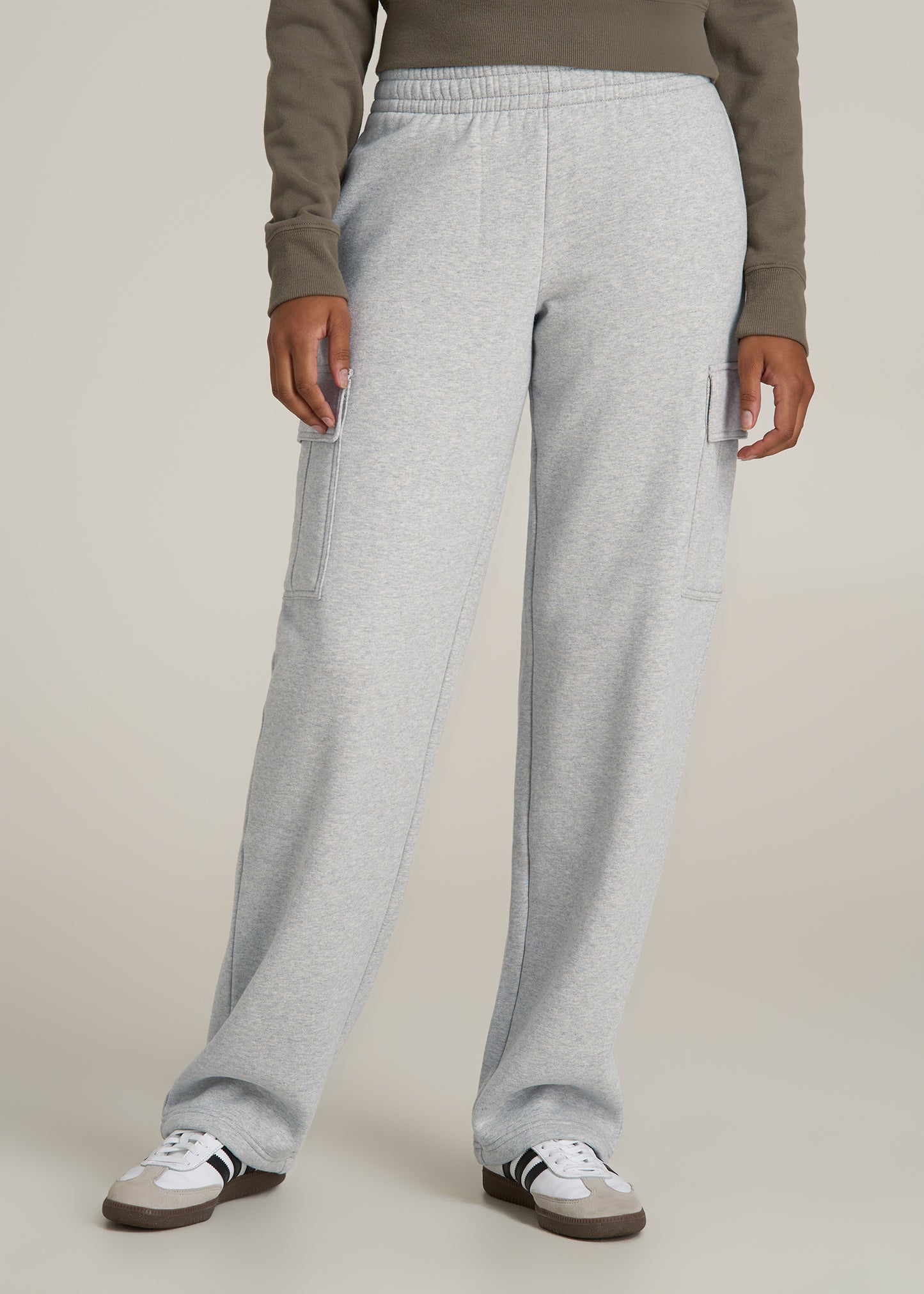 Mid Rise Cargo Fleece Sweatpants for Tall Women in Grey Mix