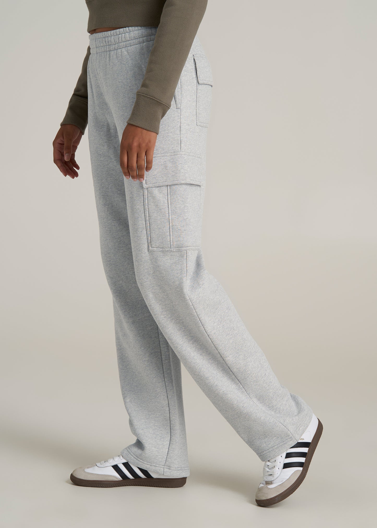 Mid Rise Cargo Fleece Sweatpants for Tall Women in Grey Mix