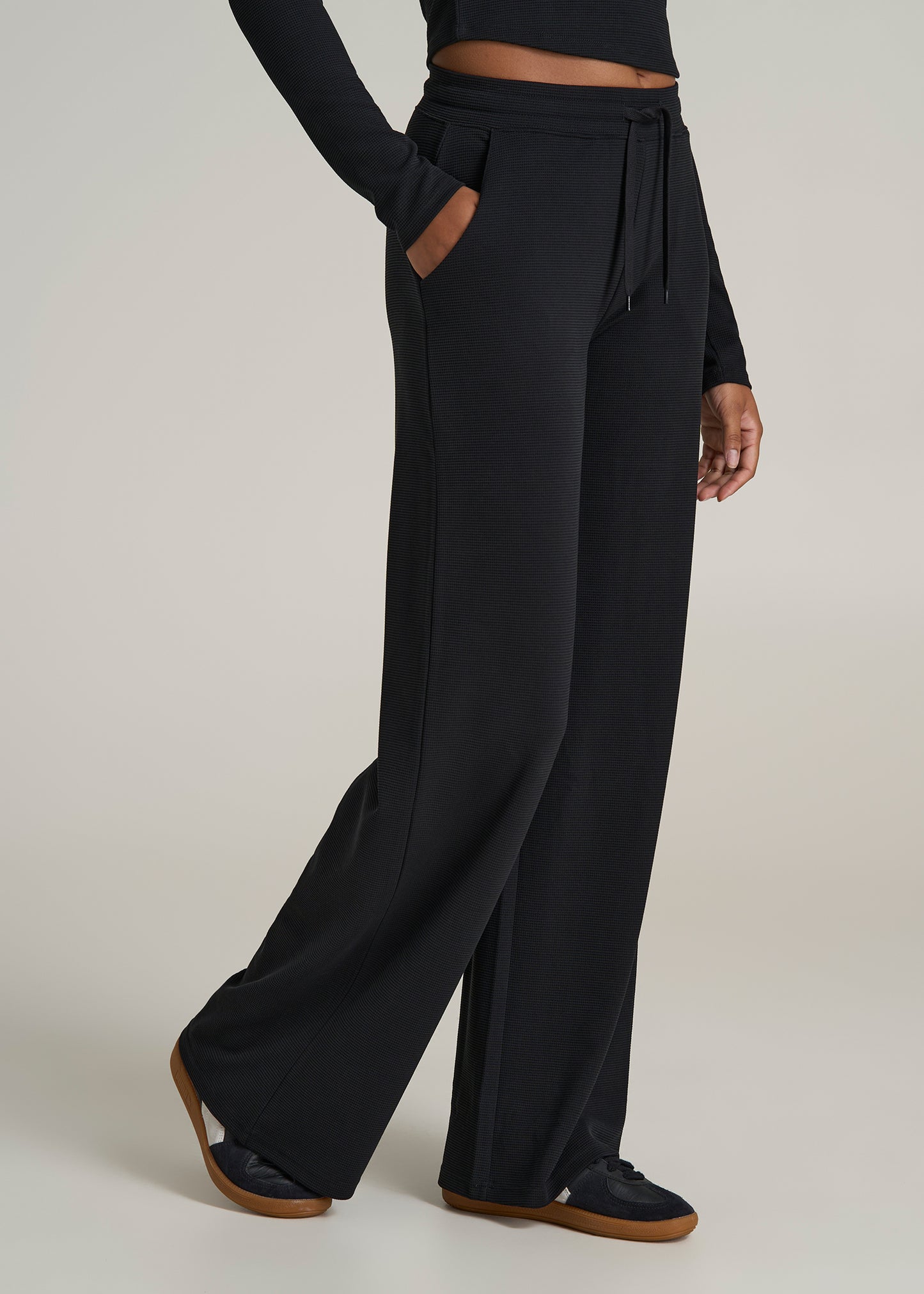 Mid-Rise Waffle Wide-Leg Pants for Tall Women in Black