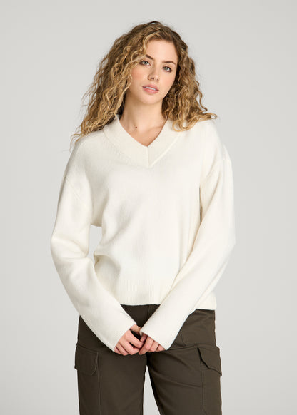 Oversized V-Neck Girlfriend Sweater for Tall Women in White Alyssum