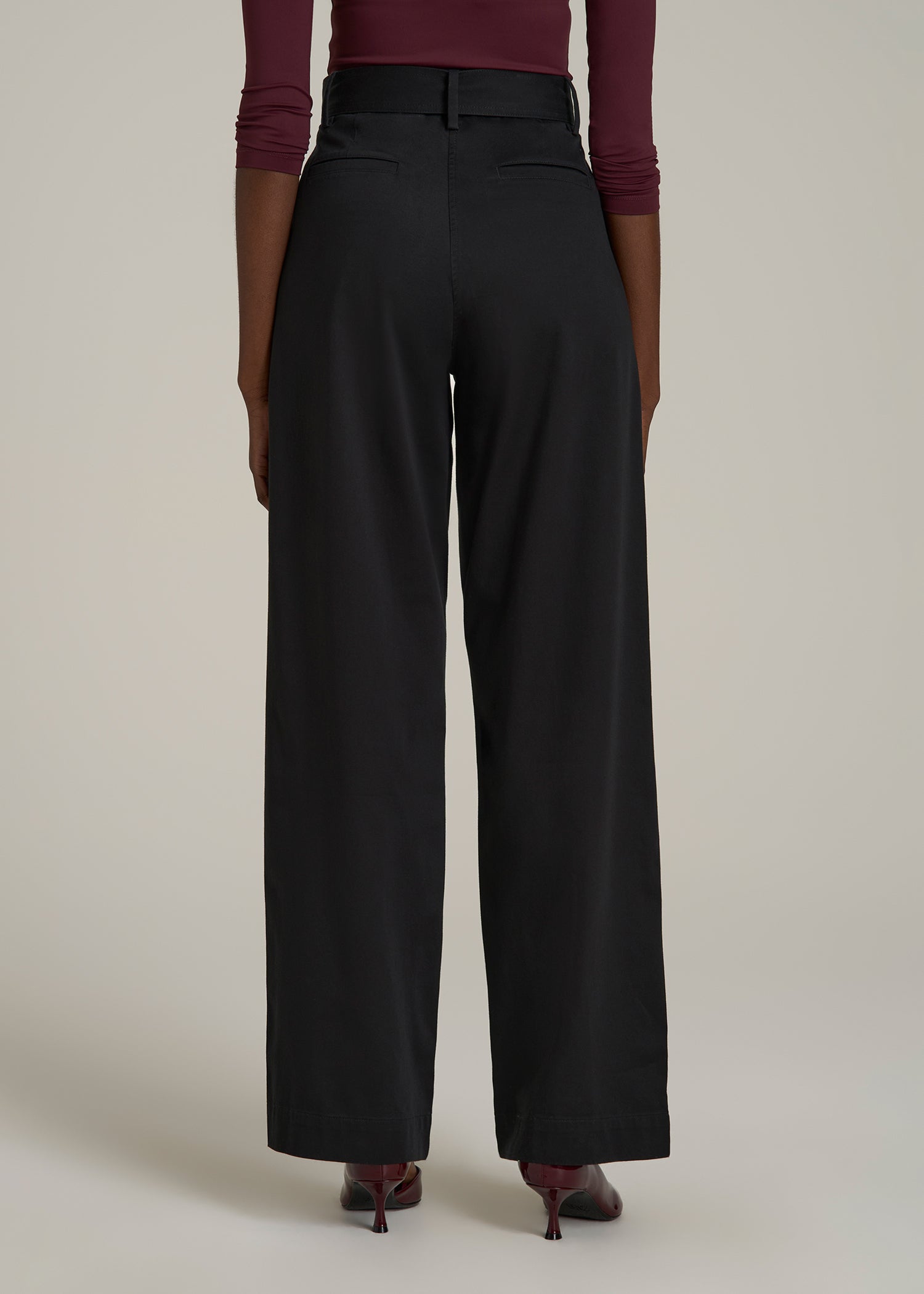 Pleated Wide Leg Chino With Belt for Tall Women in Deep Black