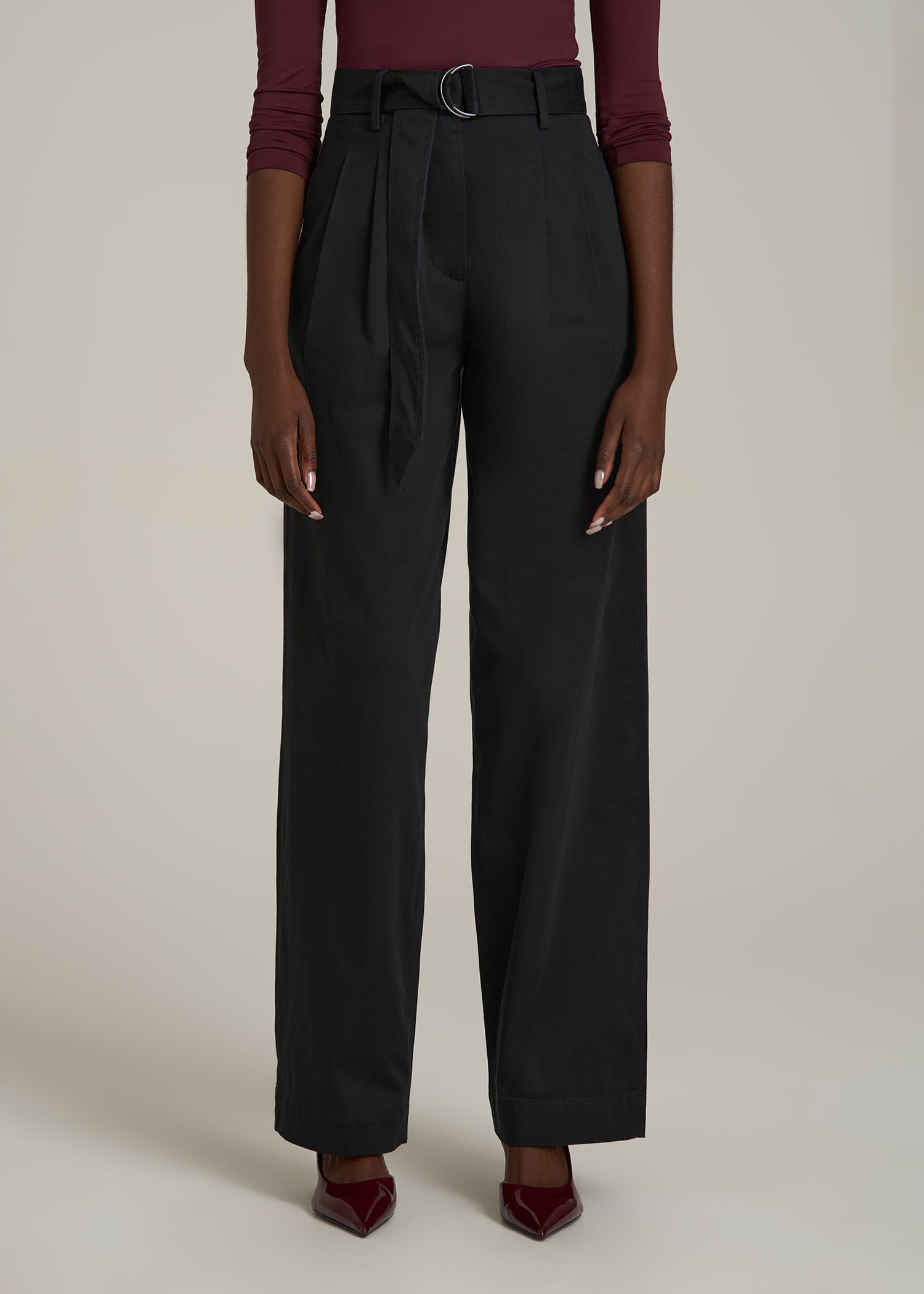 Pleated Wide Leg Chino With Belt for Tall Women in Deep Black