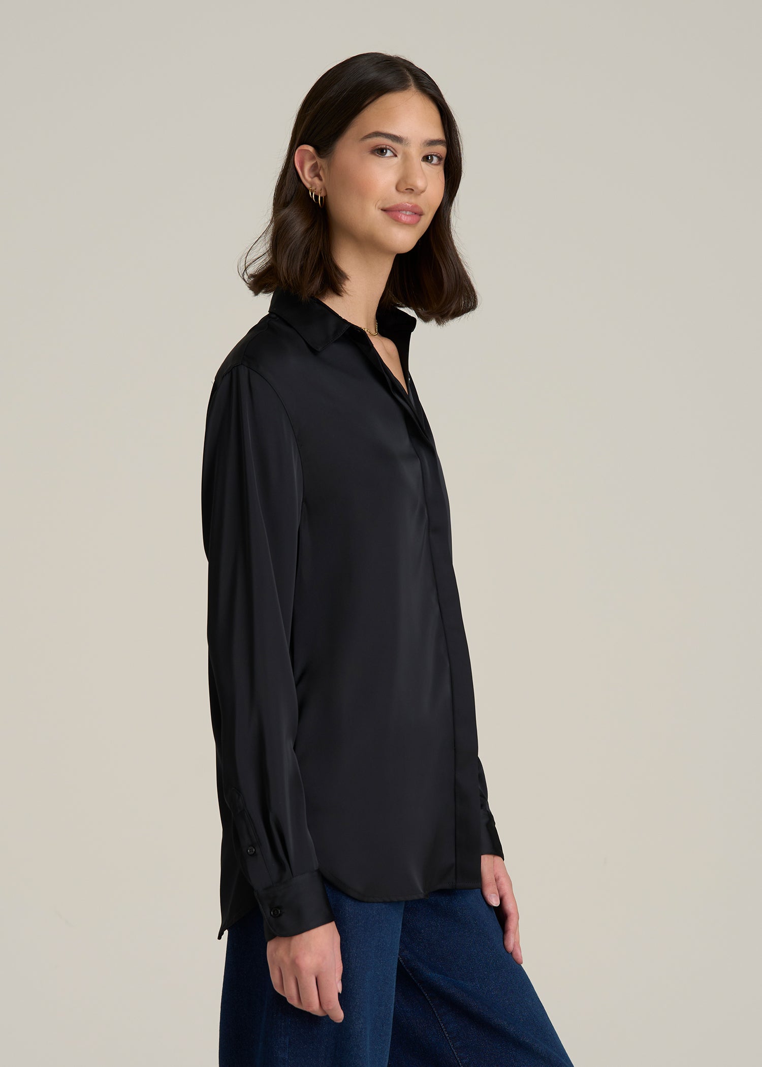 Relaxed Button-Up Blouse for Tall Women in Black