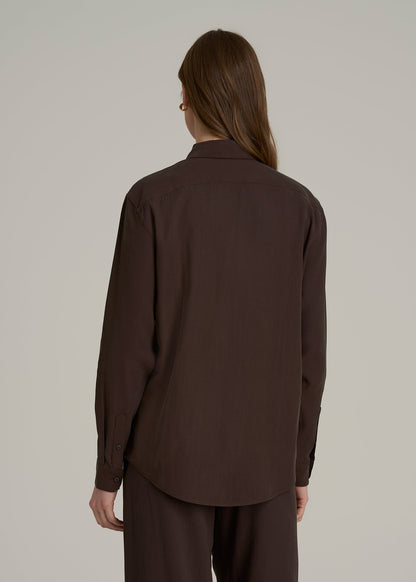 Relaxed Button-Up Single-Pocket Blouse for Tall Women in Espresso