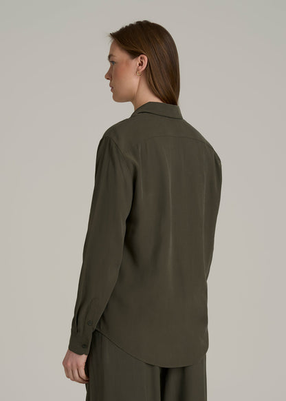 Relaxed Button-Up Single-Pocket Blouse for Tall Women in Forest Night