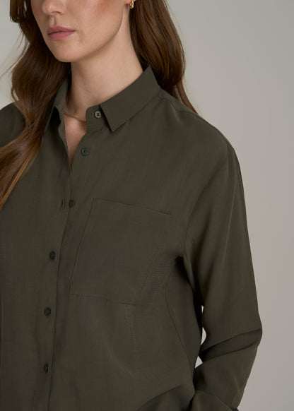 Relaxed Button-Up Single-Pocket Blouse for Tall Women in Forest Night