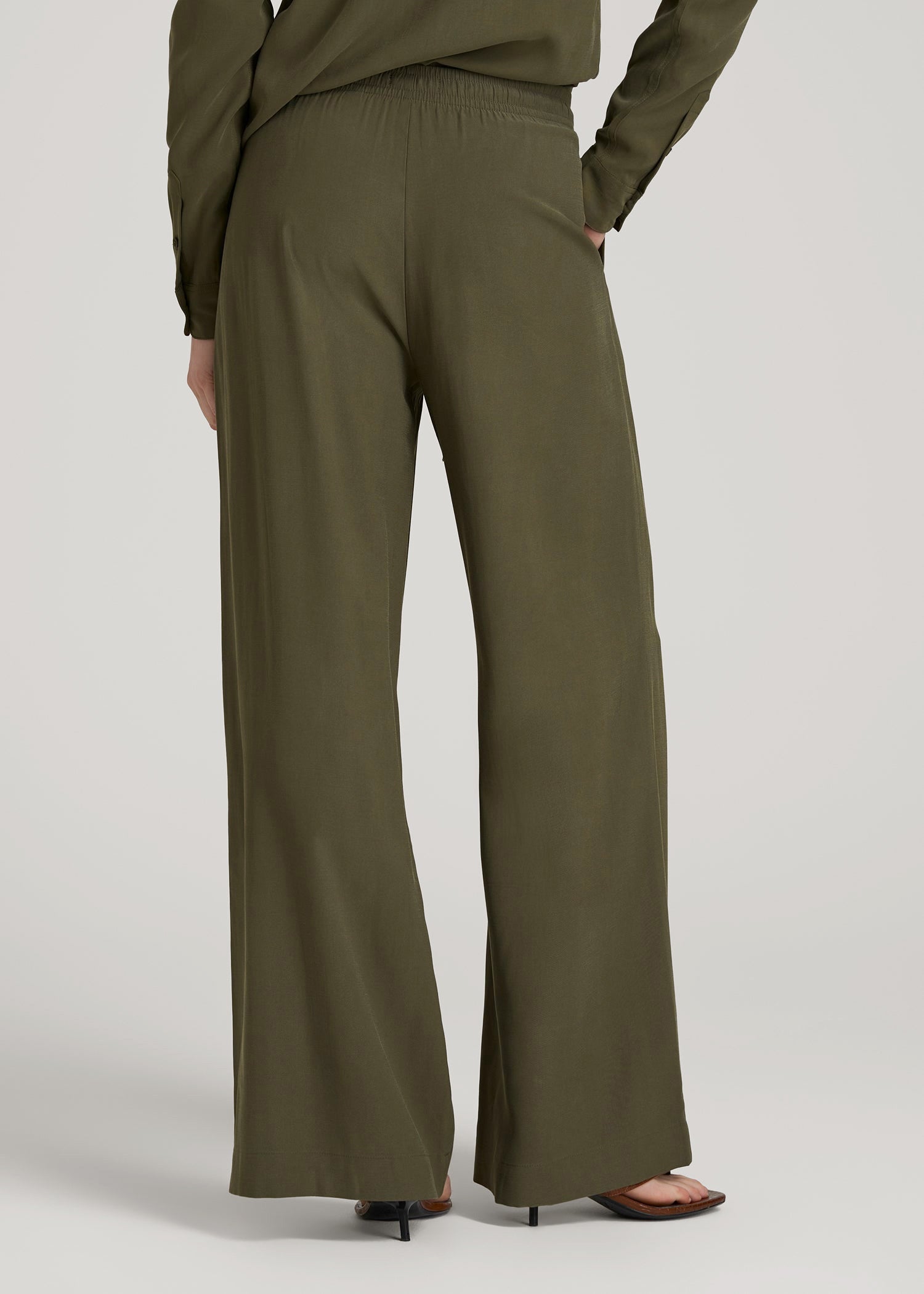 Relaxed Pull-On Pants for Tall Women in Forest Night