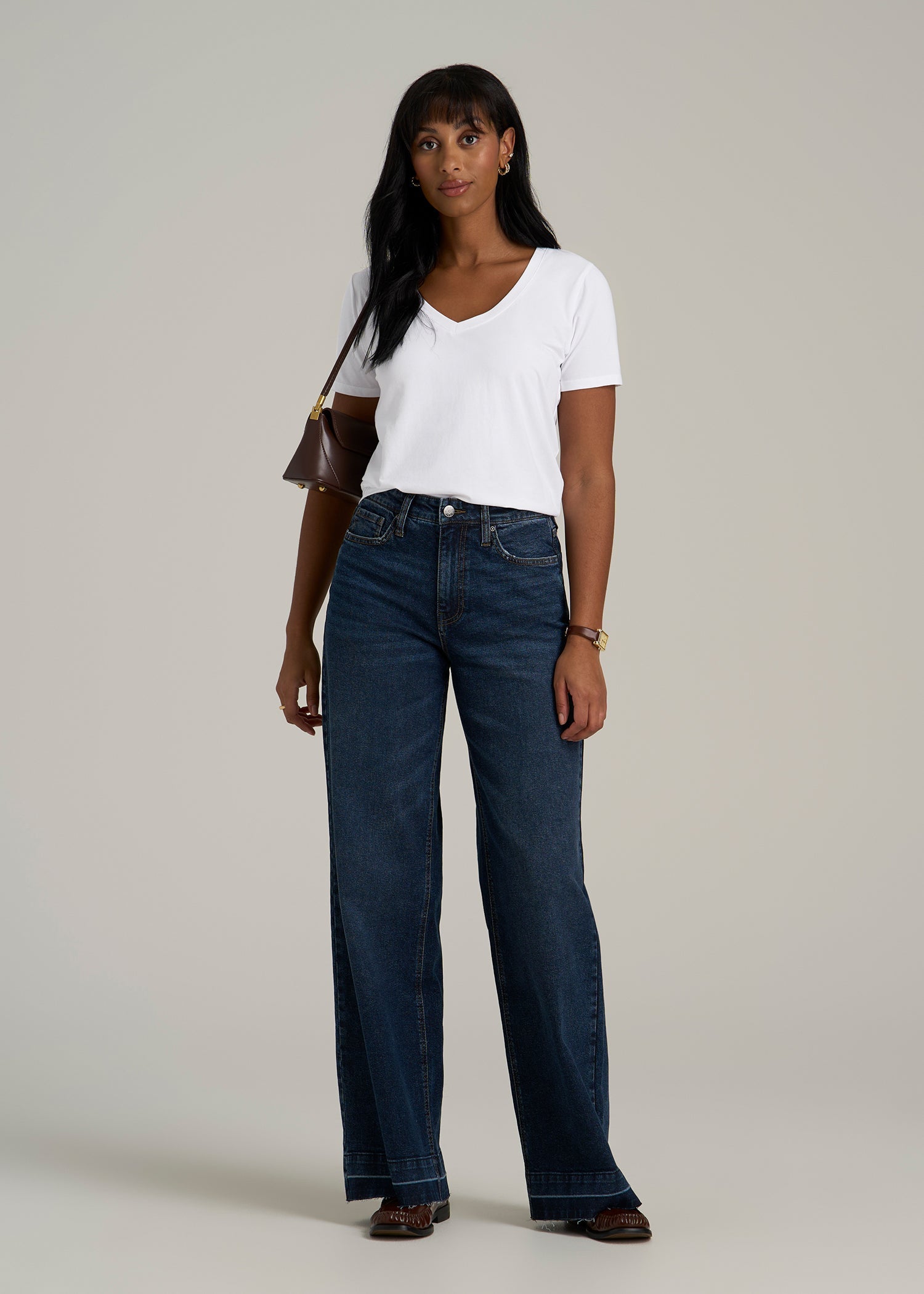 Scoop V-Neck Tee for Tall Women in Ecru