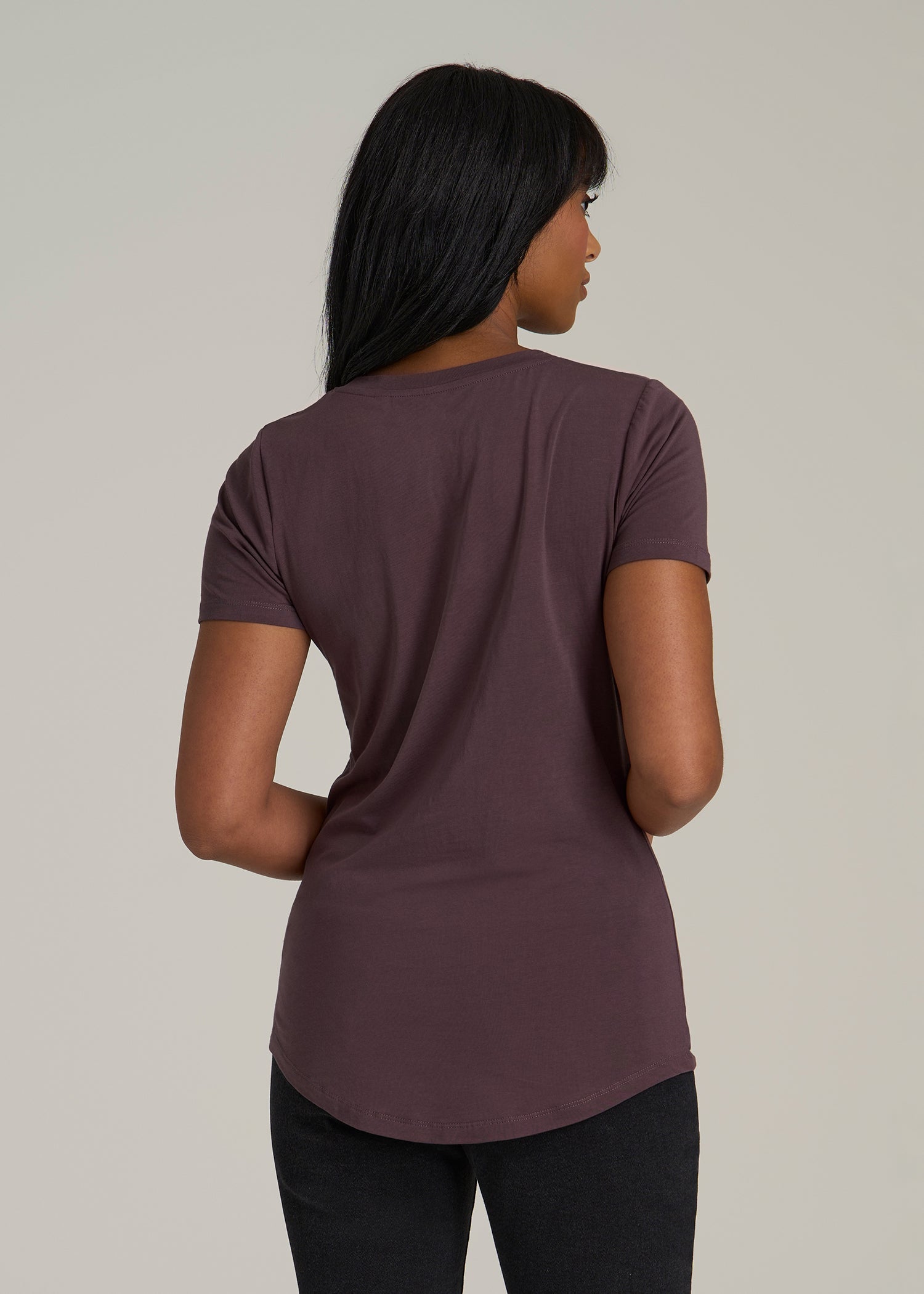 Scoop V-Neck Tee for Tall Women in Merlot