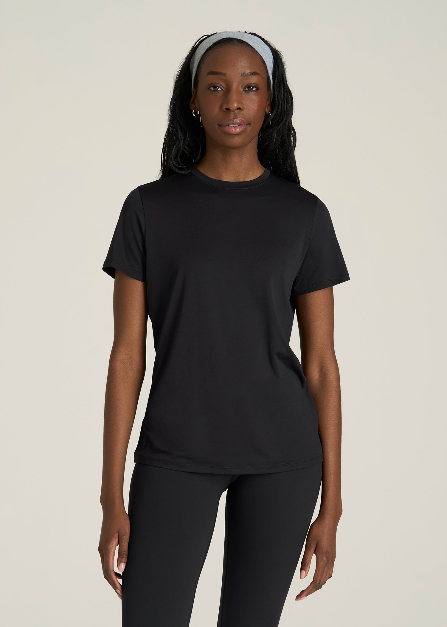Short Sleeve Crew Neck Tee for Tall Women in Black