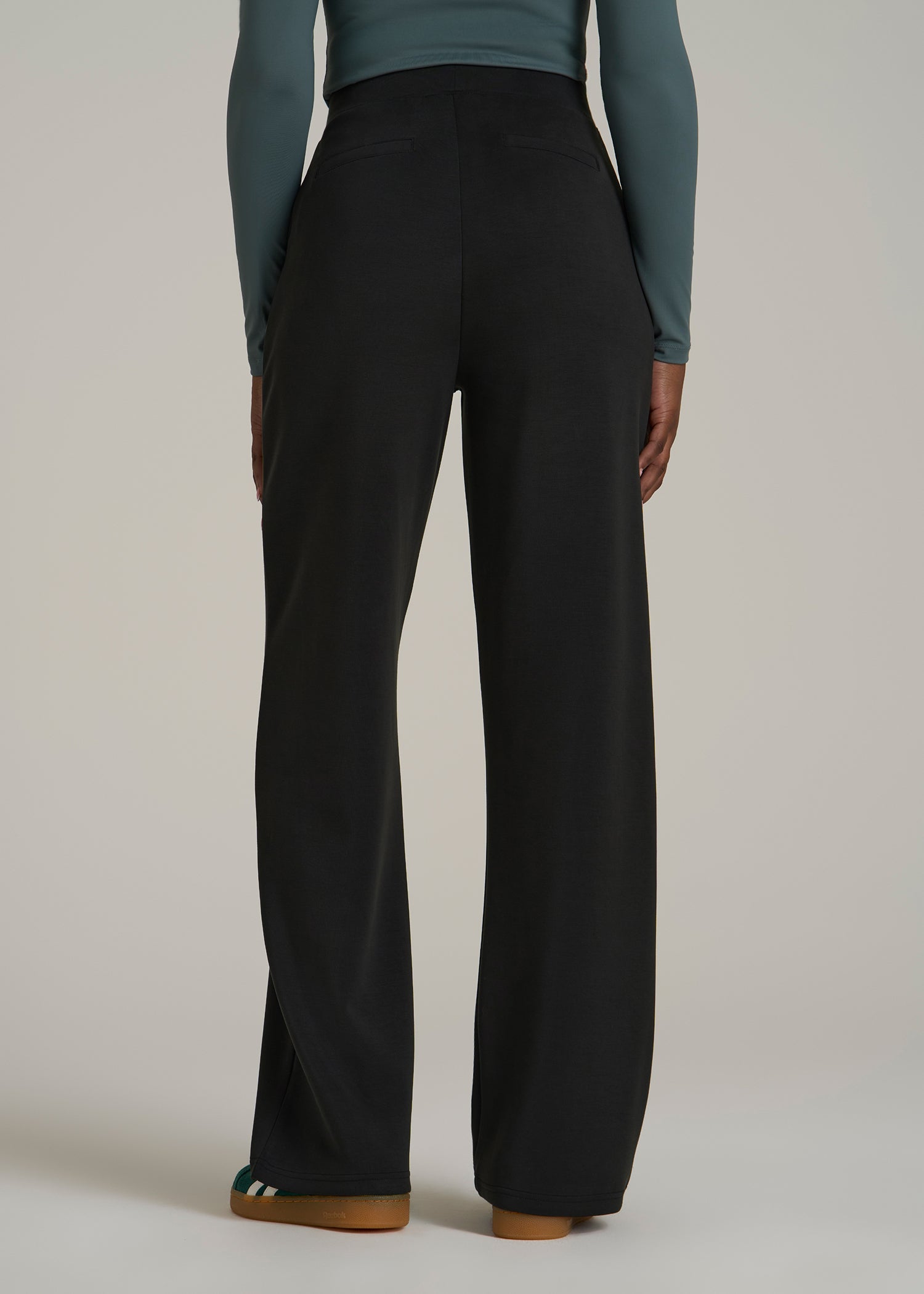 Soft Motion Pleated Wide Leg Pant for Tall Women in Black