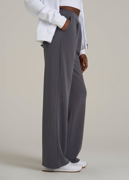 Soft Motion Pleated Wide Leg Pant for Tall Women in Charcoal Rinse
