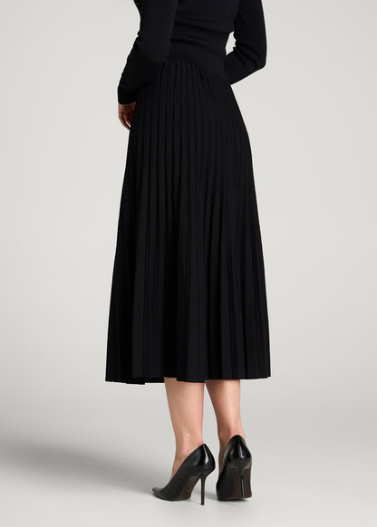 Structured Knit Pleated Midi Skirt for Tall Women in Deep Black