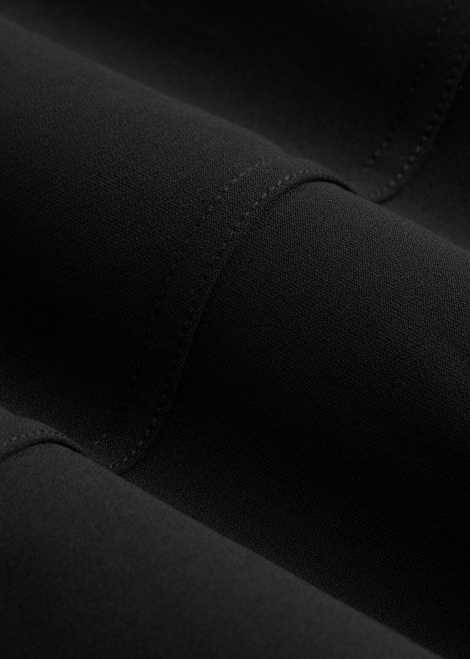 Traveler Cargo Pants for Tall Women in Black