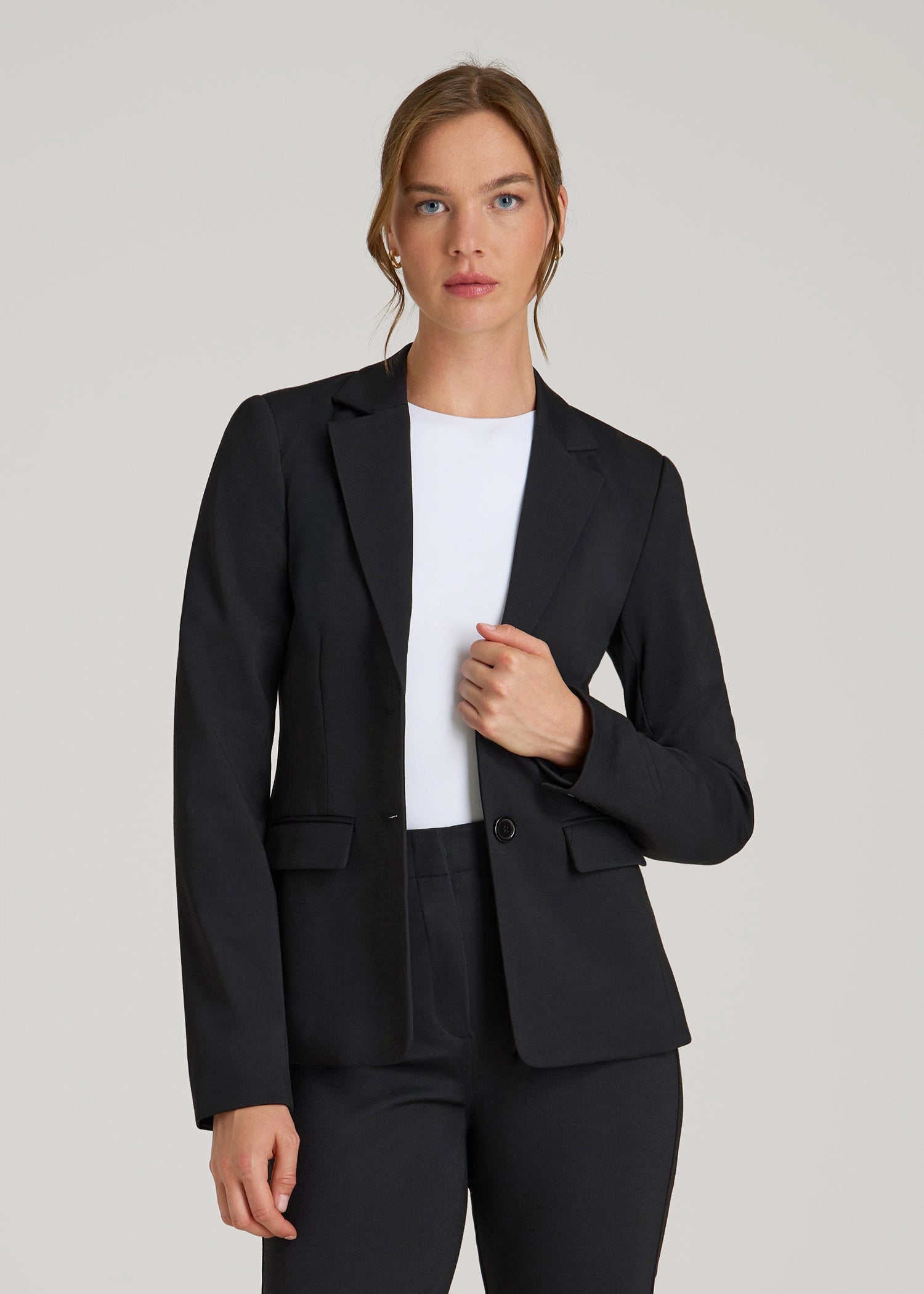 SLIM-FIT Two Button Blazer for Tall Women in Black 14 / Extra Tall / Black SLIM-FIT Two Button Blazer for Tall Women in Black 14 / Extra Tall / Black