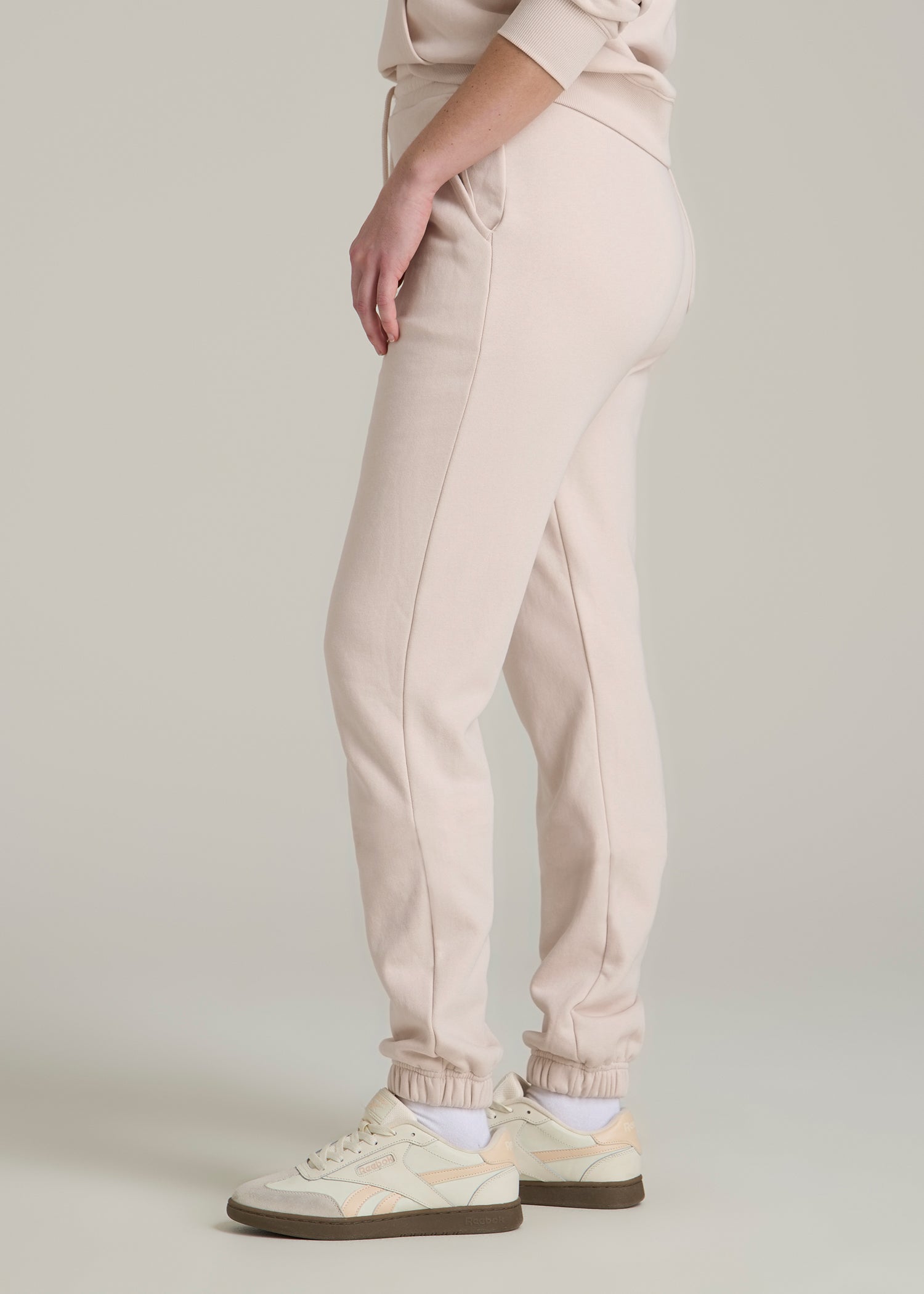 Wearever Fleece Slim Fit High-Waisted Garment Dye Sweatpants for Tall Women in Shell