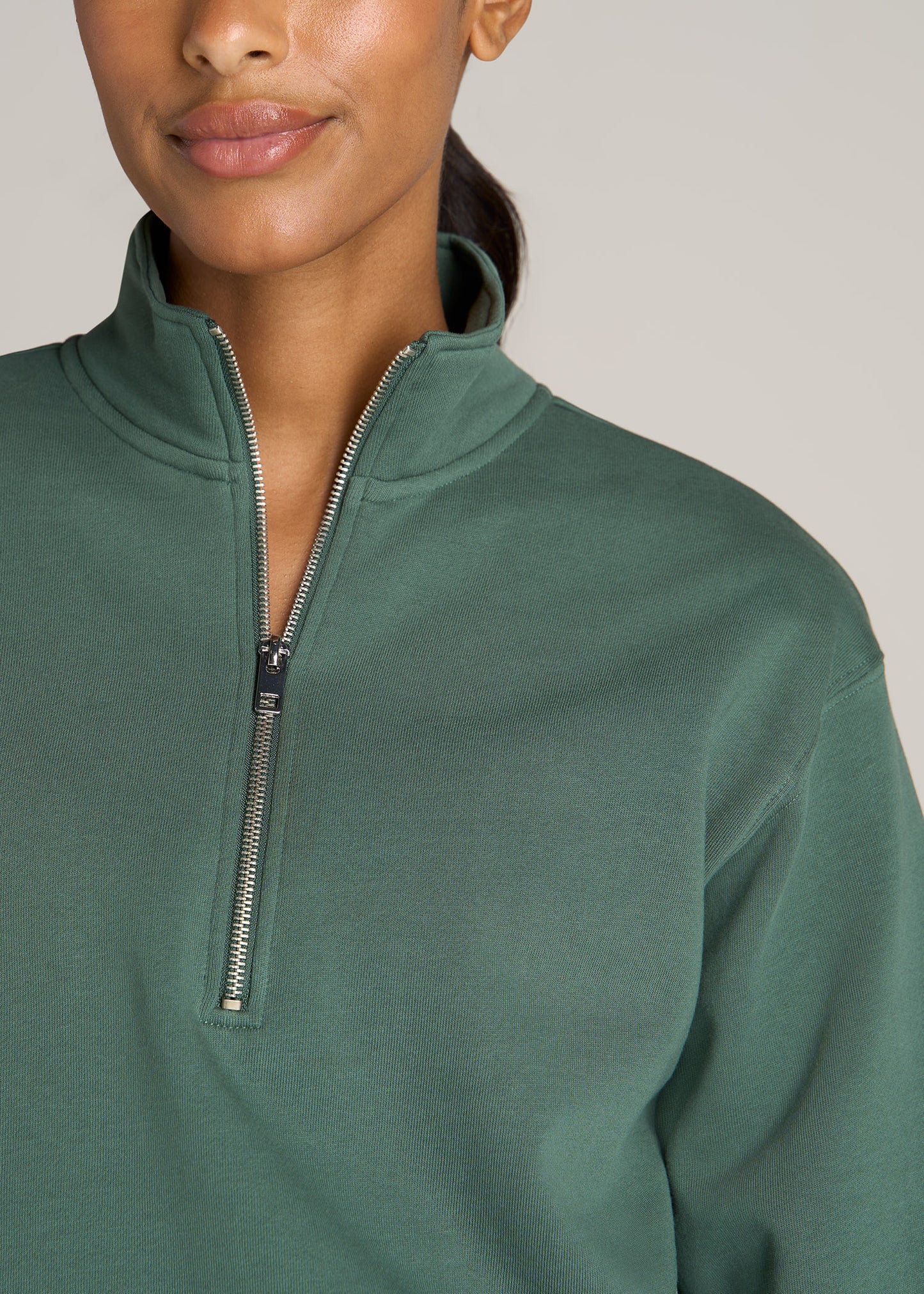 American-Tall-Women-Wearever-Cropped-Half-Zip-sweatshirt-Fresh-Sage-detail