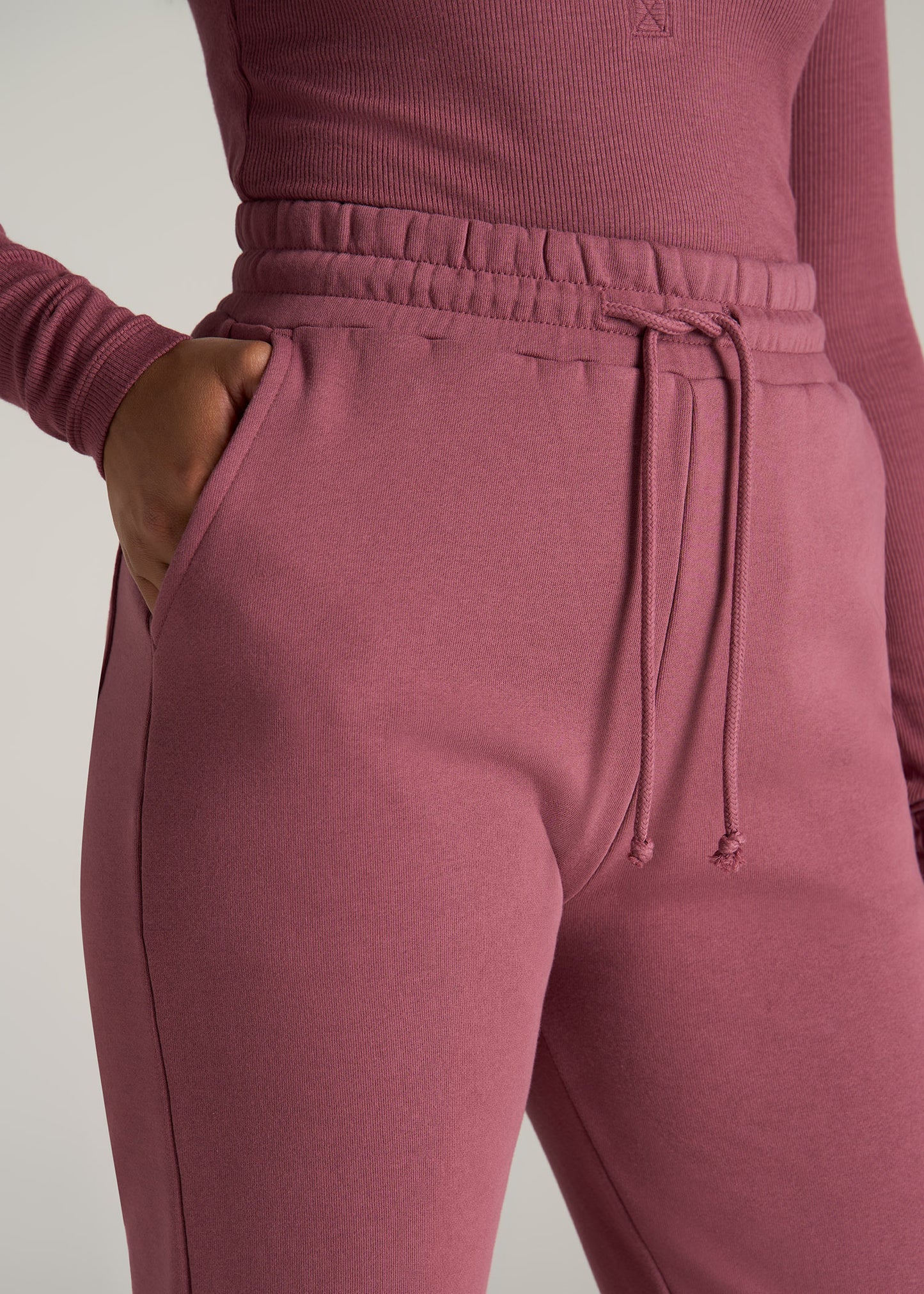 American-Tall-Women-Wearever-SLIM-High-Waisted-Sweatpants-Astrodust-detail