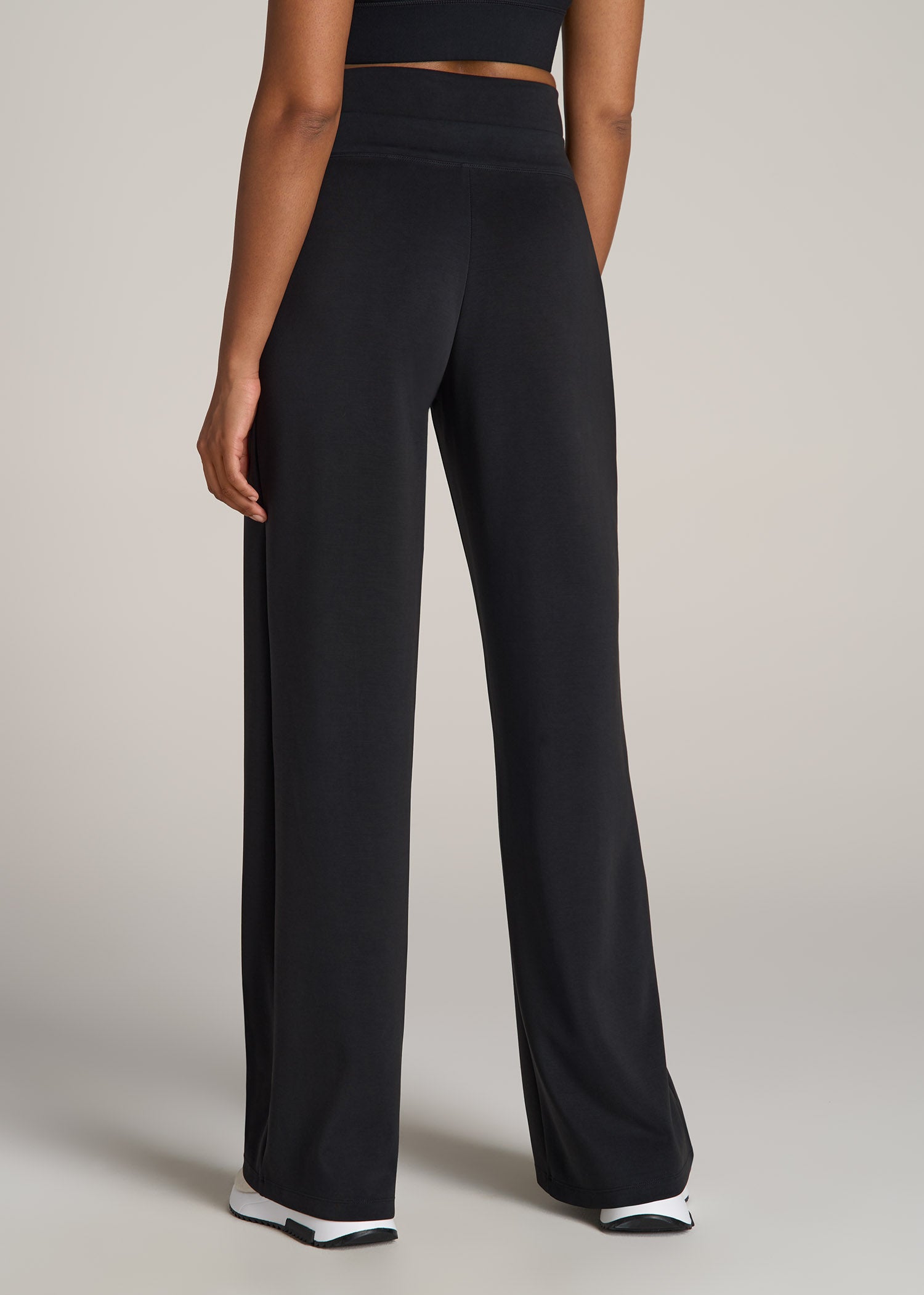Wide Leg Ultra High Rise Pant for Tall Women in Black
