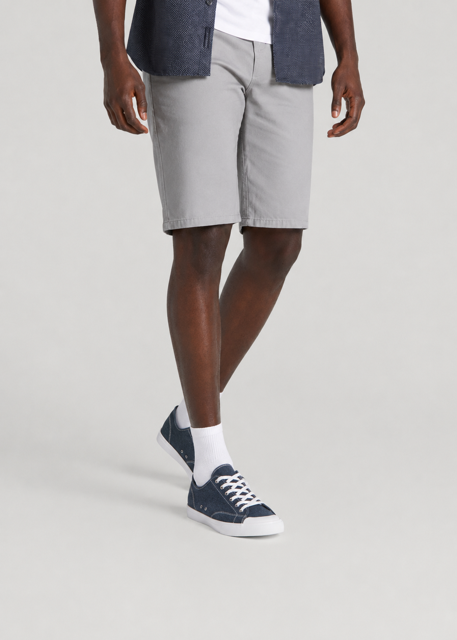 Vulcanized Sneaker for Tall Men in Navy Blue