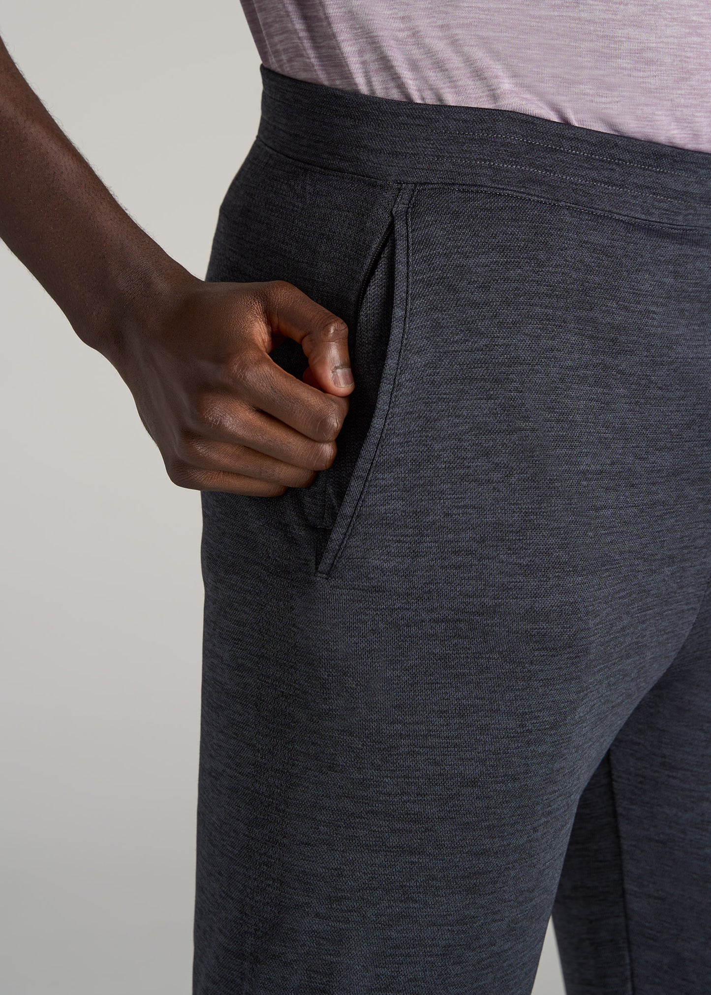    American-Tall-Men-AT-Performance-Engineered-Joggers-CharcoalMix-detail