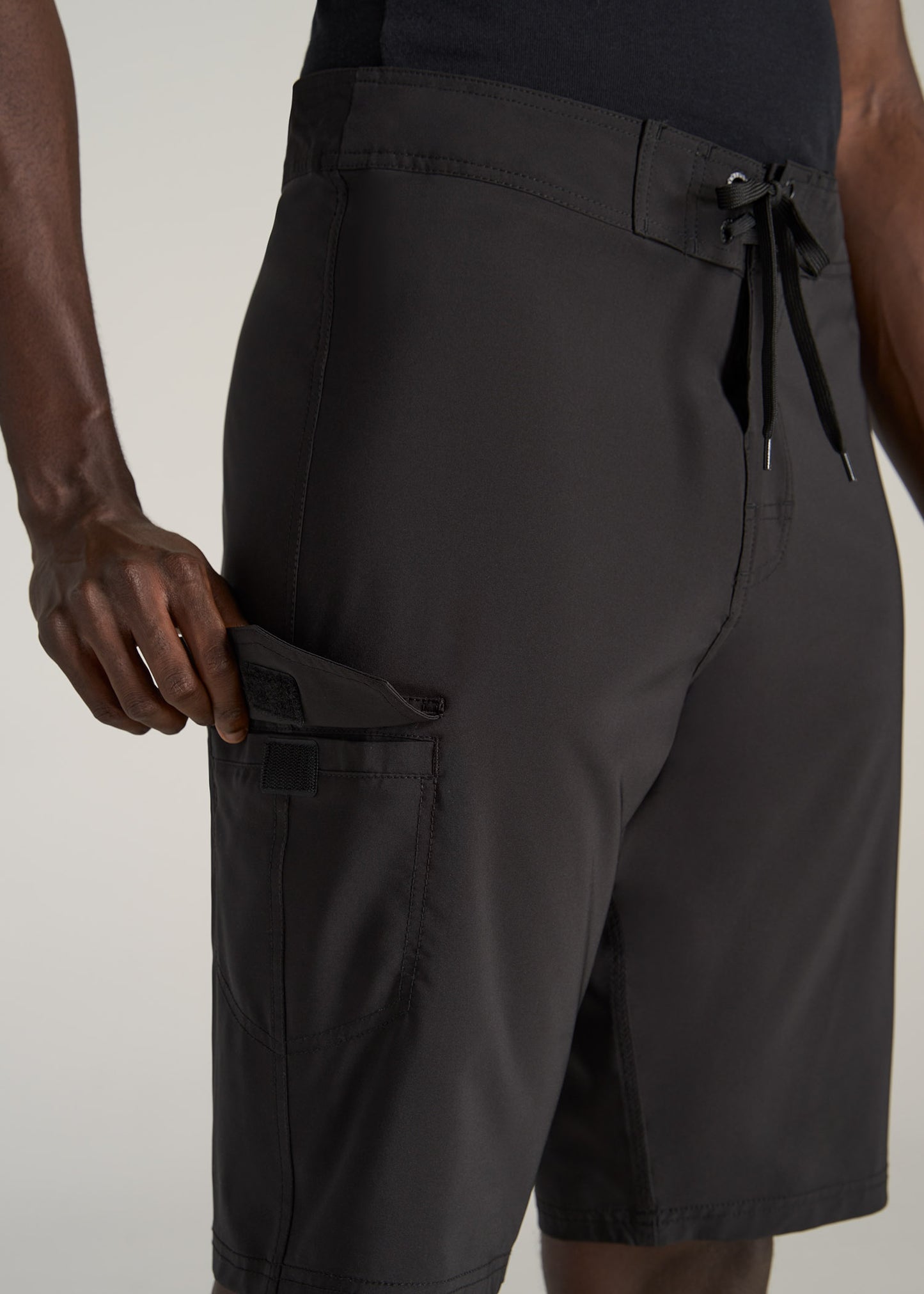    American-Tall-Men-Board-Shorts-Black-detail