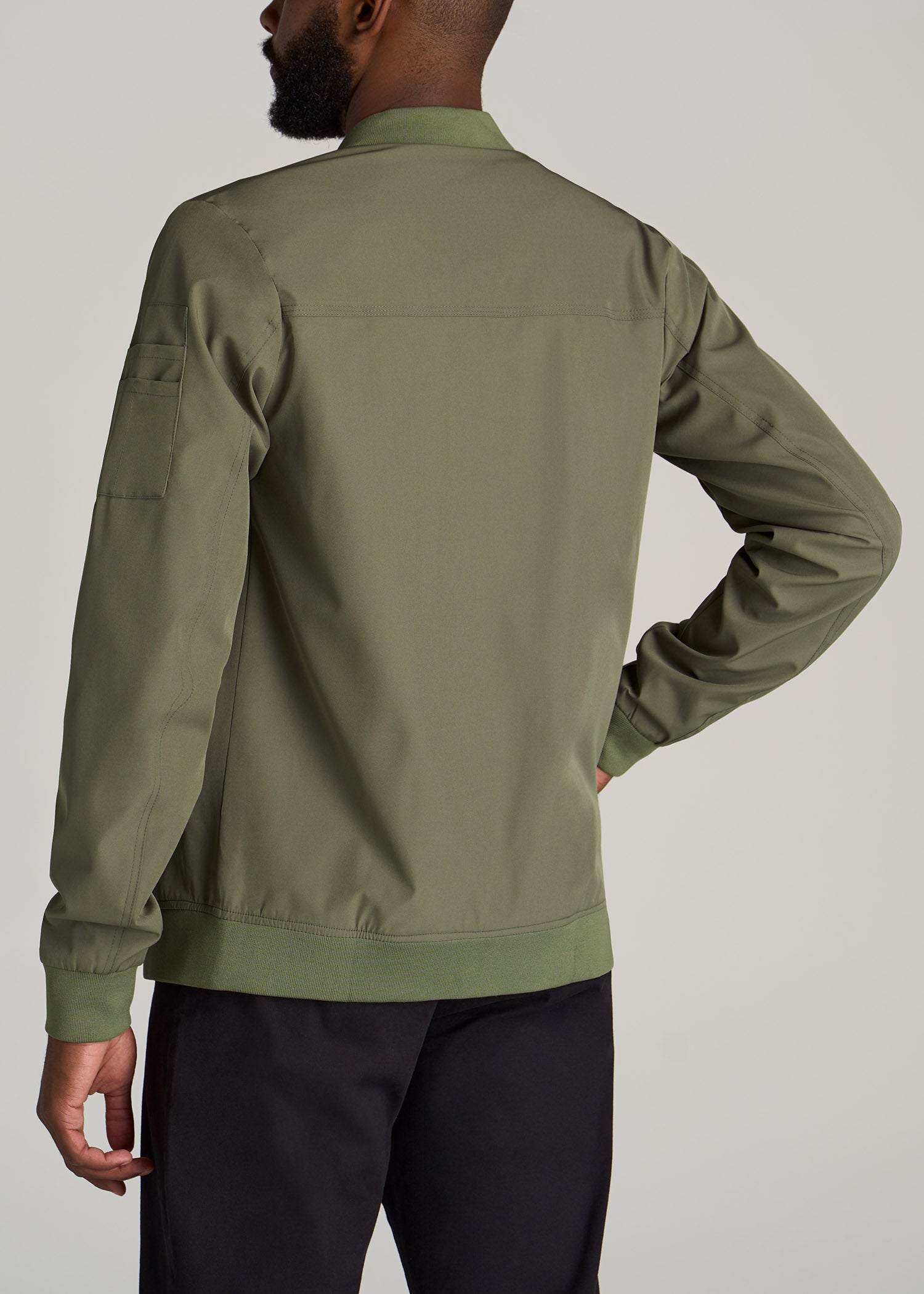 Outfit Of The Day: Olive Green Bomber Jacket & Cargo Pants