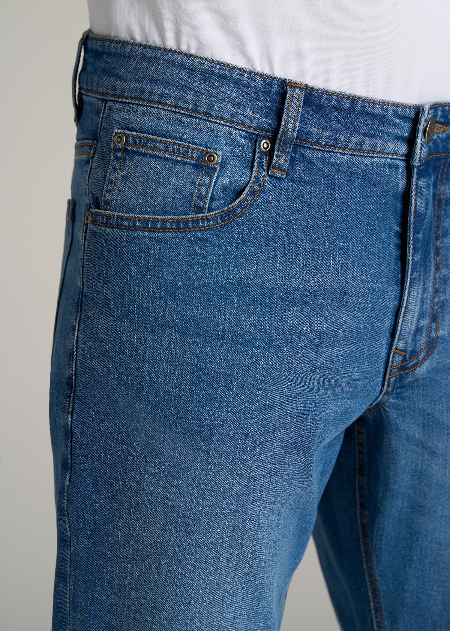 Carman TAPERED Jeans for Tall Men in Vintage Faded Blue