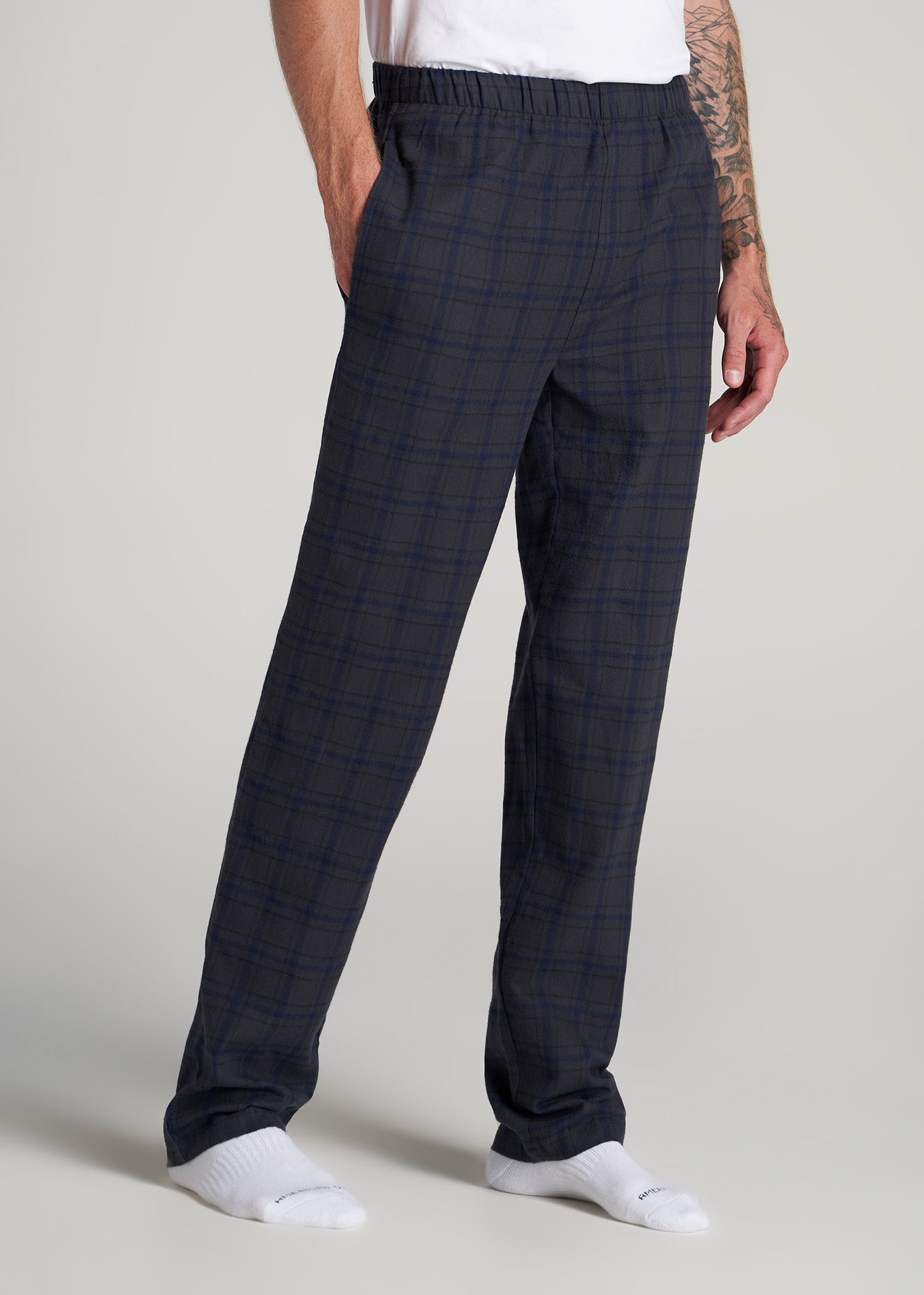   American-Tall-Men-Flannel-Pajamas-Charcoal-Navy-Plaid-side