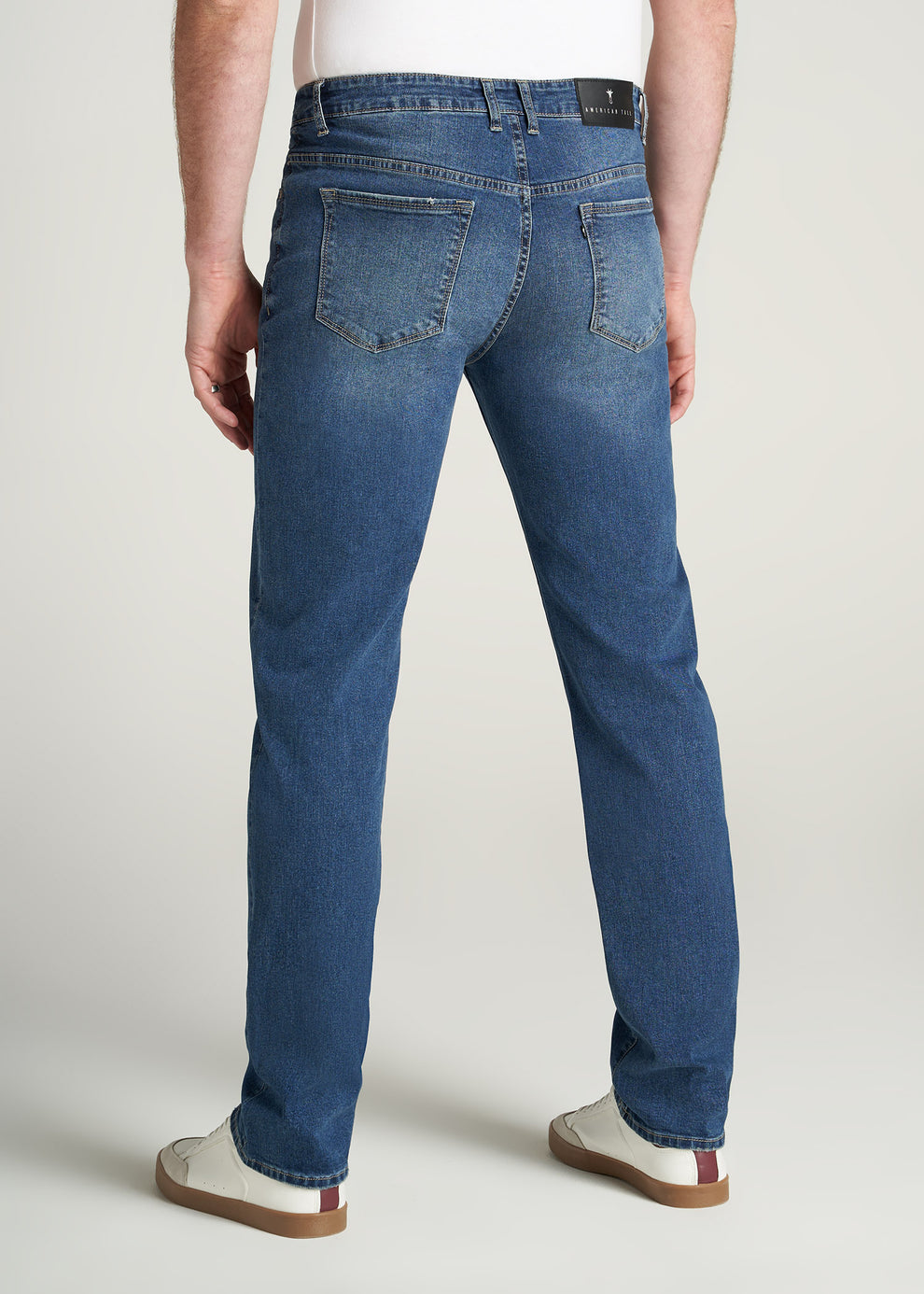 Signature Fade J1 Jeans | American Tall