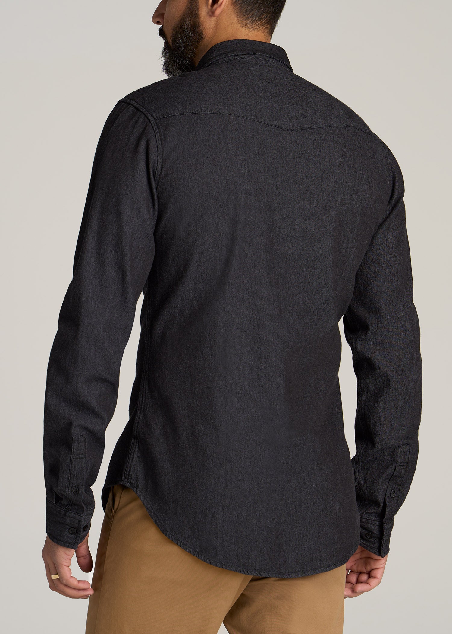 Men's Short Sleeve Western Denim Shirt in Medium Wash