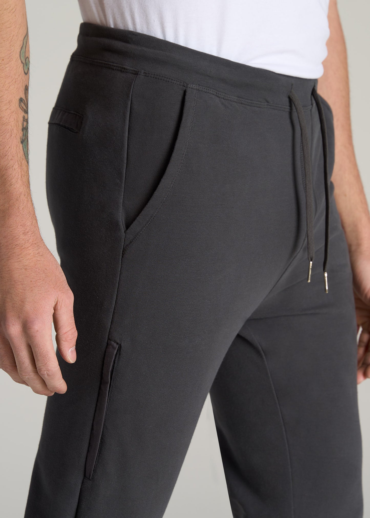       American-Tall-Men-Microsanded-French-Terry-Sweatpant-Iron-Grey-detail