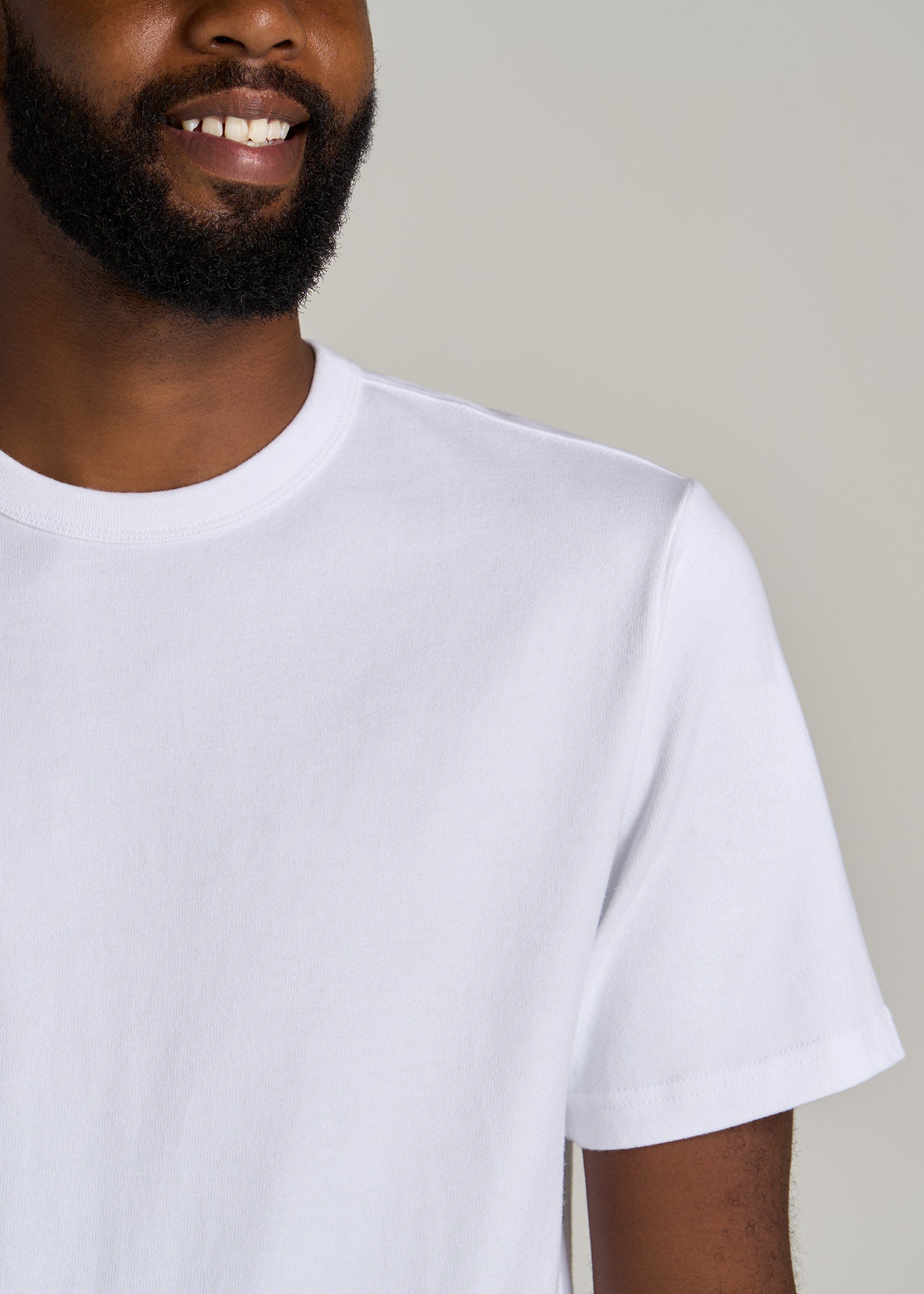    American-Tall-Men-Pigment-Dyed-Heavyweight-Tee-Vintage-White-detail