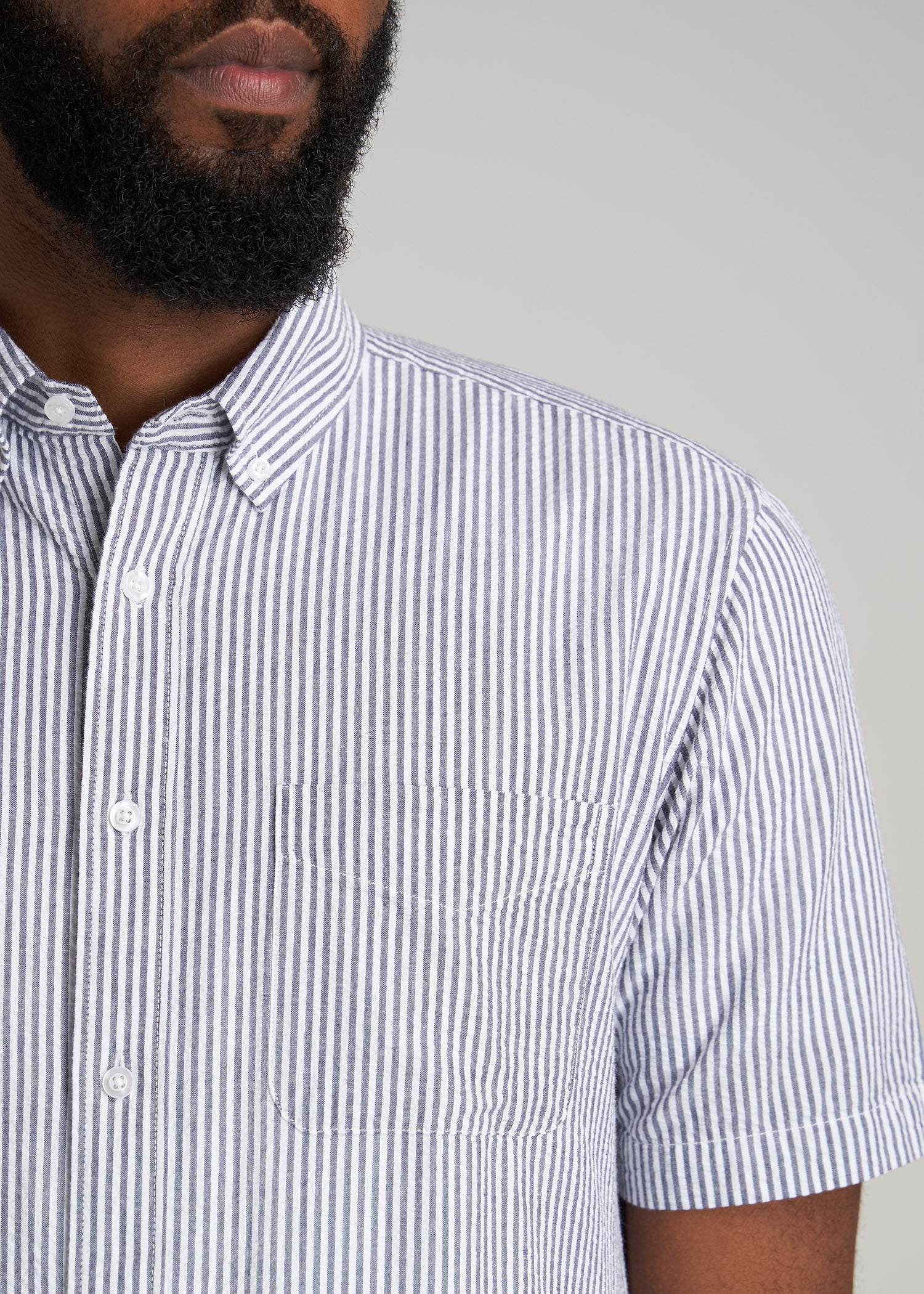 Seersucker Tall Men Short Sleeve Shirt Grey White Stripe – American Tall