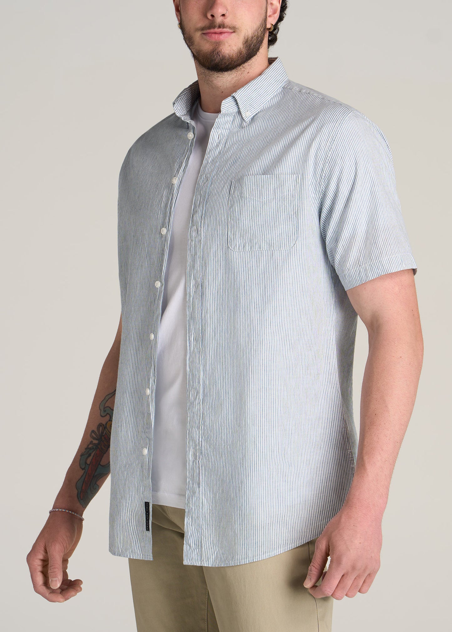       American-Tall-Men-Short-Sleeve-Button-Shirt-Navy-Mini-Stripe-side