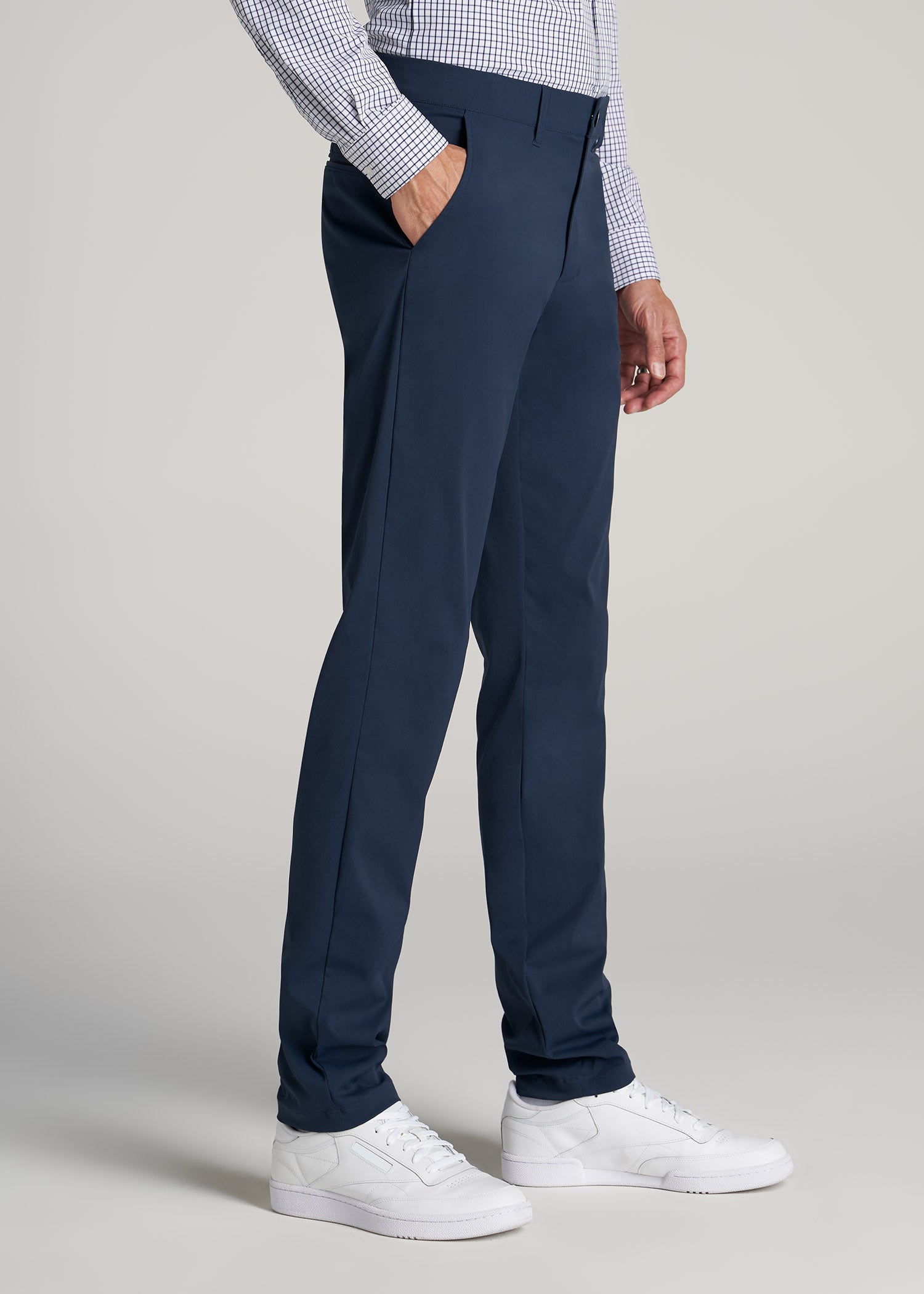 TAPERED FIT Traveler Chino Pants for Tall Men in Marine Navy