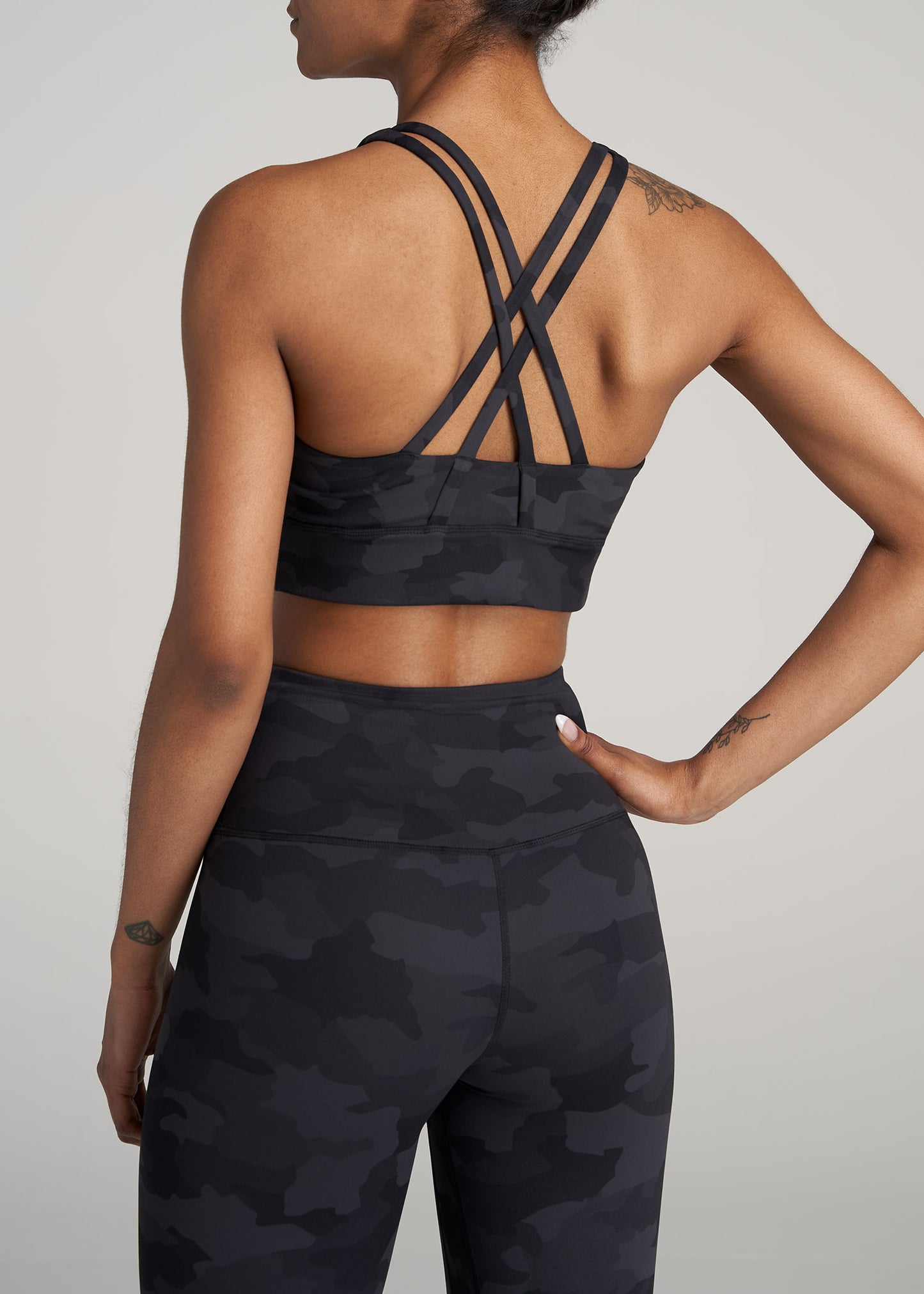 ASOS 4505 Tall exclusive plunge sports bra in animal