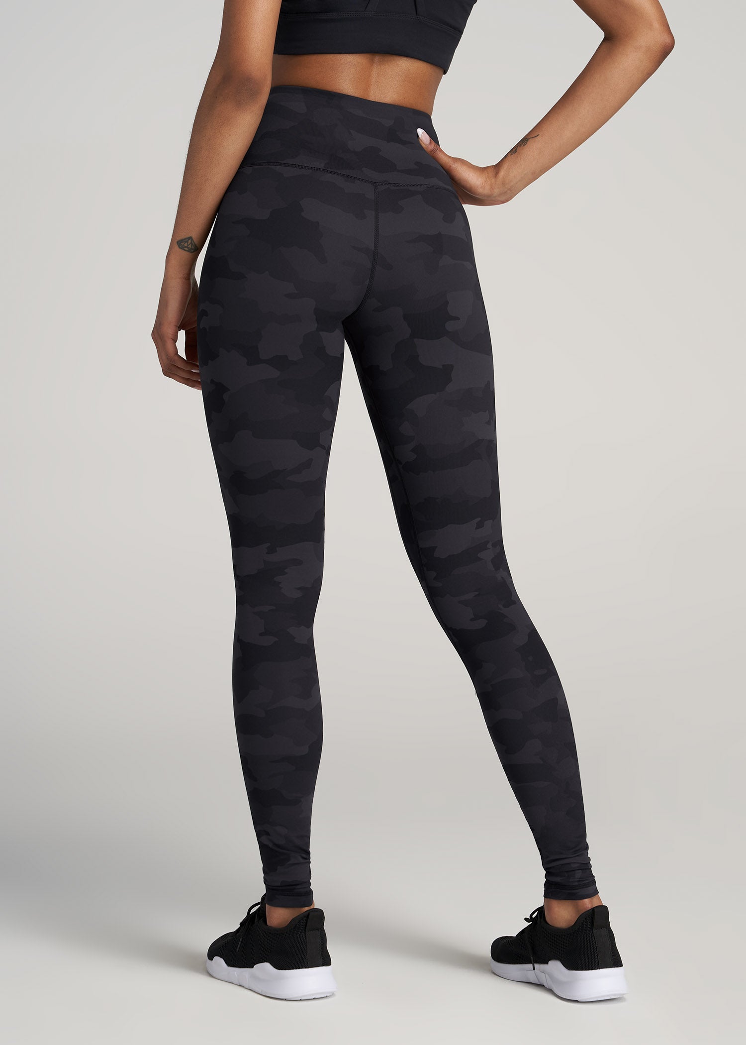 Anyone have the Incognito Camo leggings that can share review/pics? :  r/lululemon