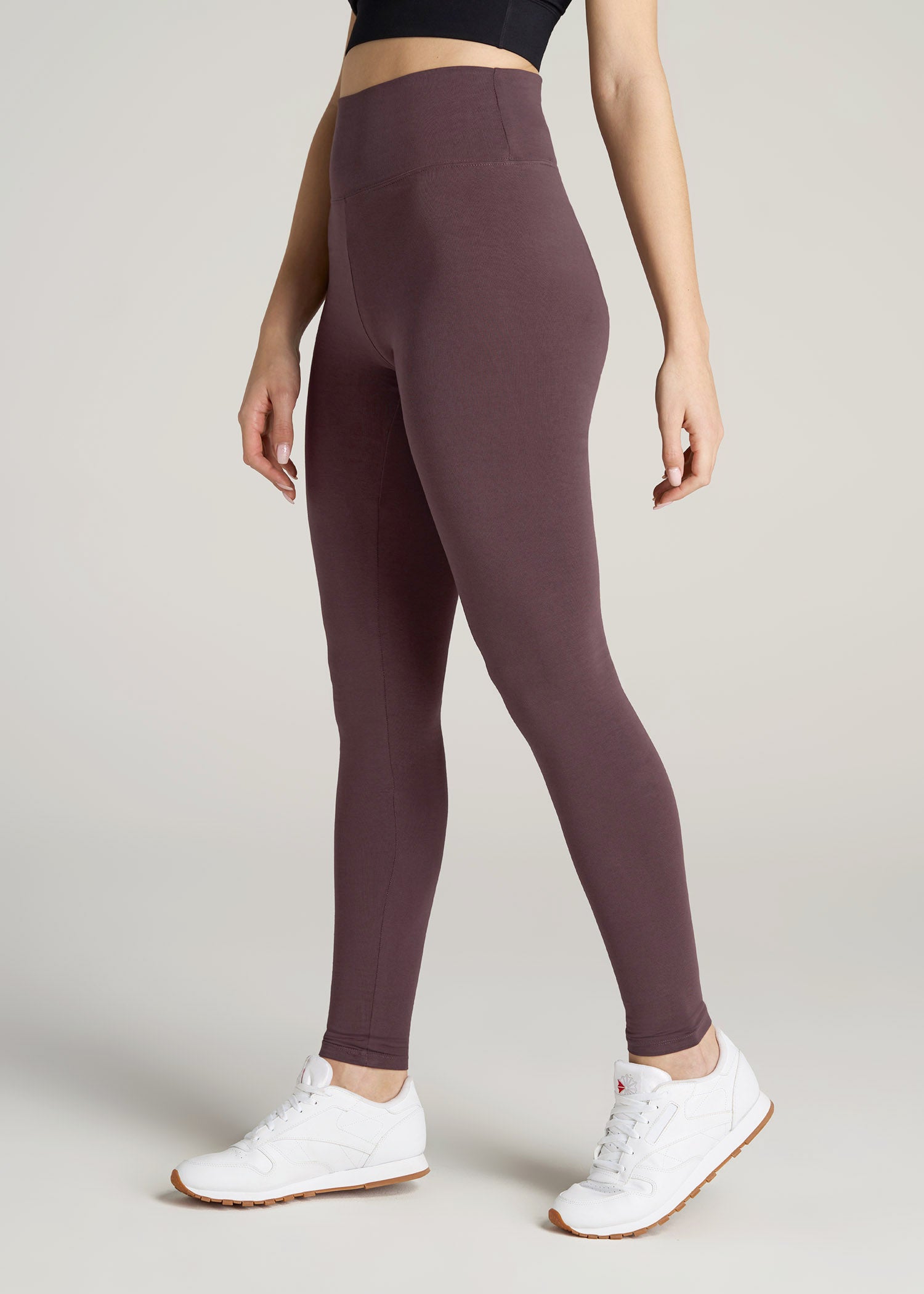What to Wear with Leggings: 25 Stylish Looks for Tall Women – American Tall