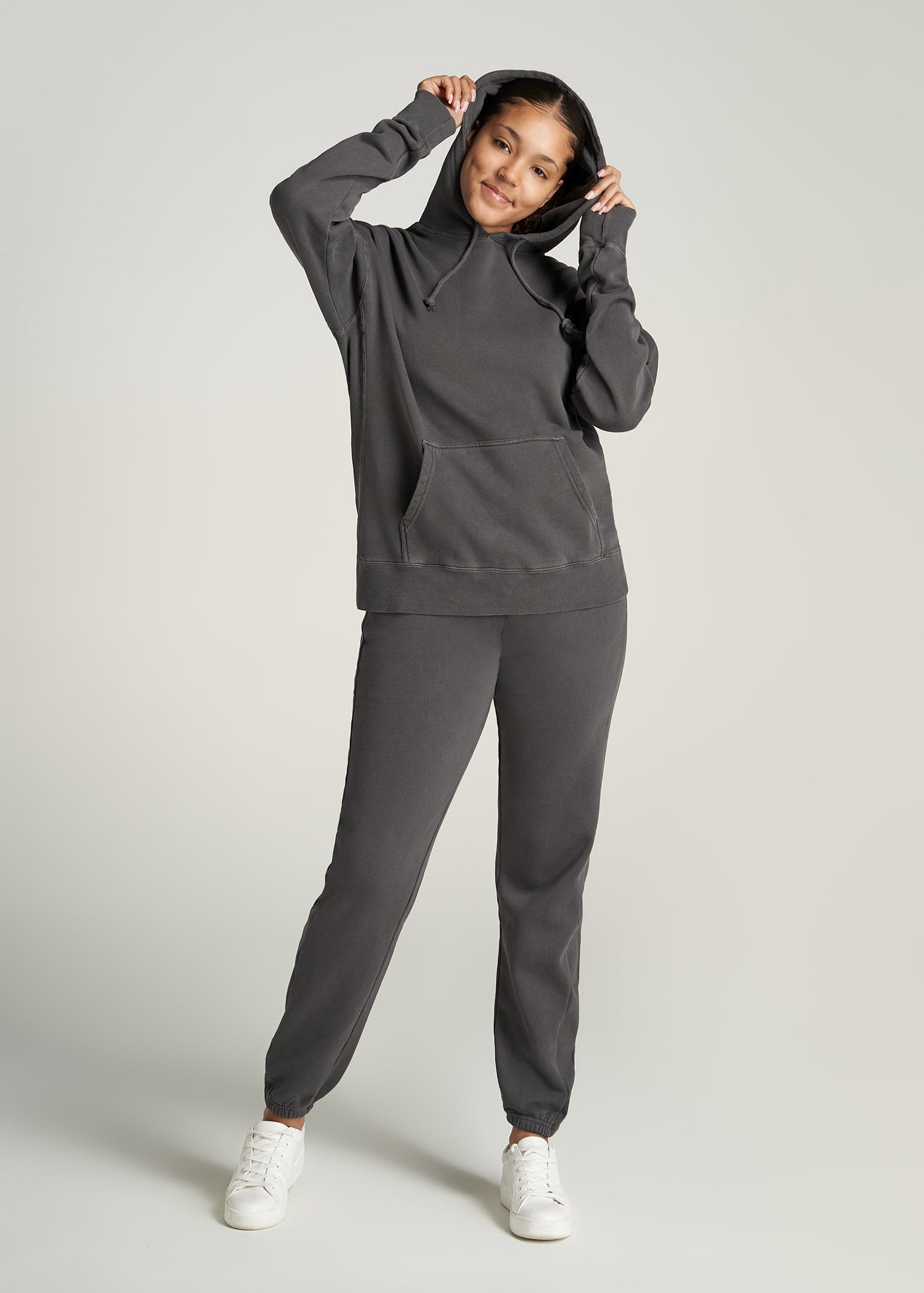 Wearever Fleece Regular Fit Women's Tall Sweatpants in Charcoal