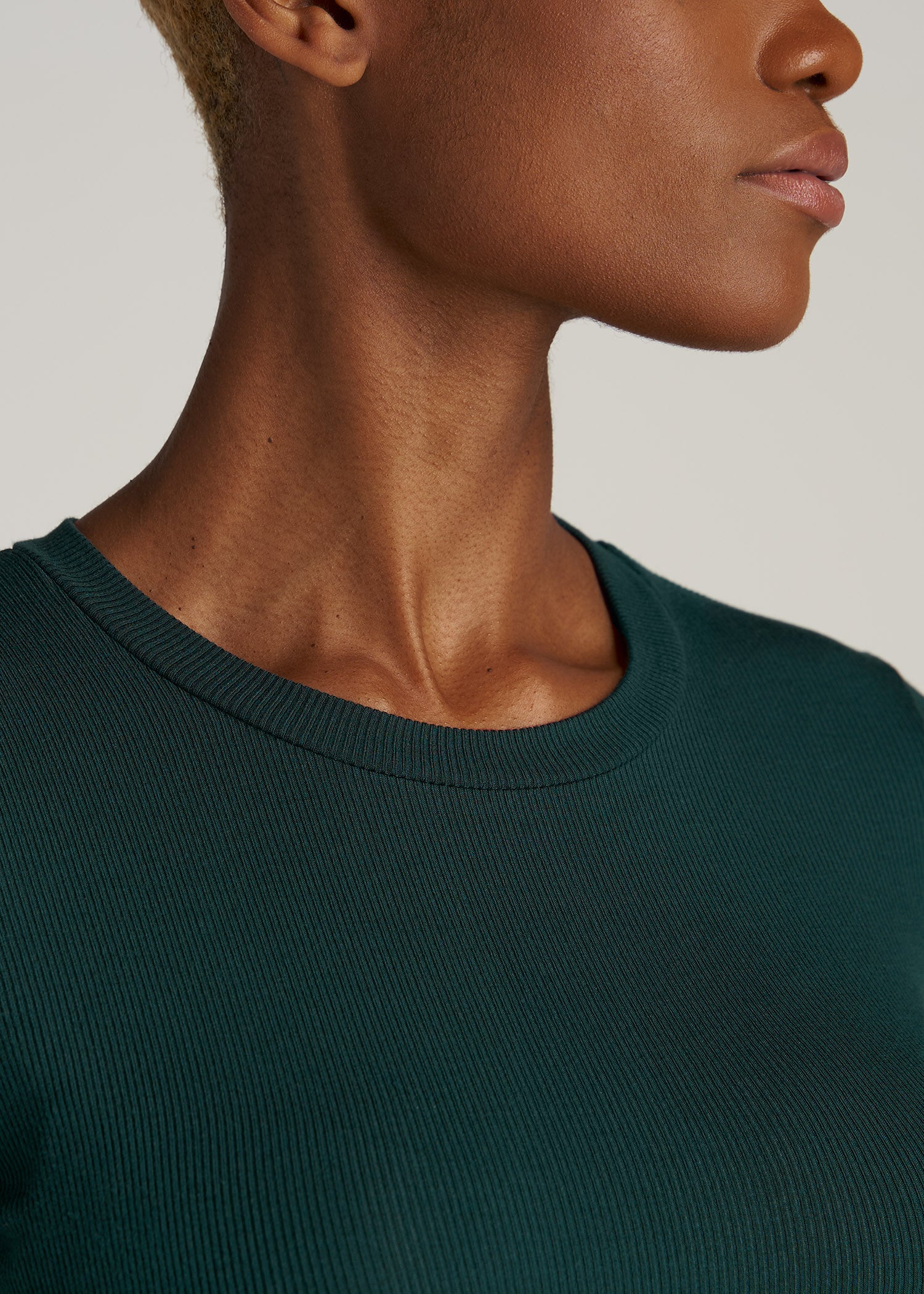       American-Tall-Women-LS-Ribbed-Crew-Neck-Tee-Emerald-detail