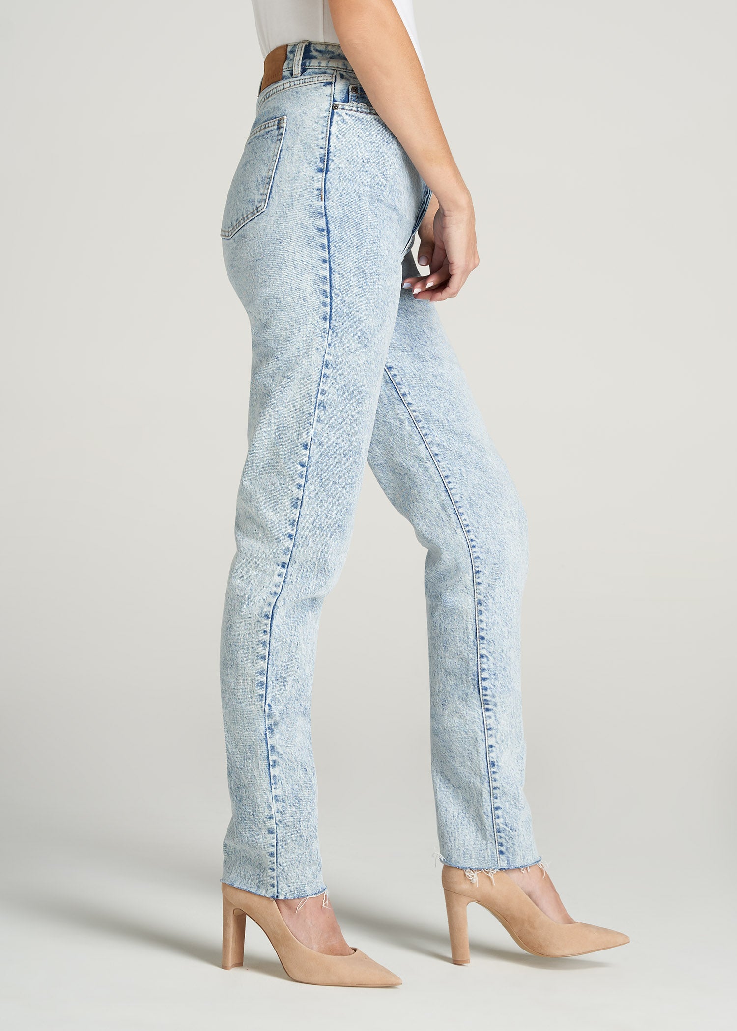 Stone Washed Jeans for Tall Women Lola Stretch – American Tall