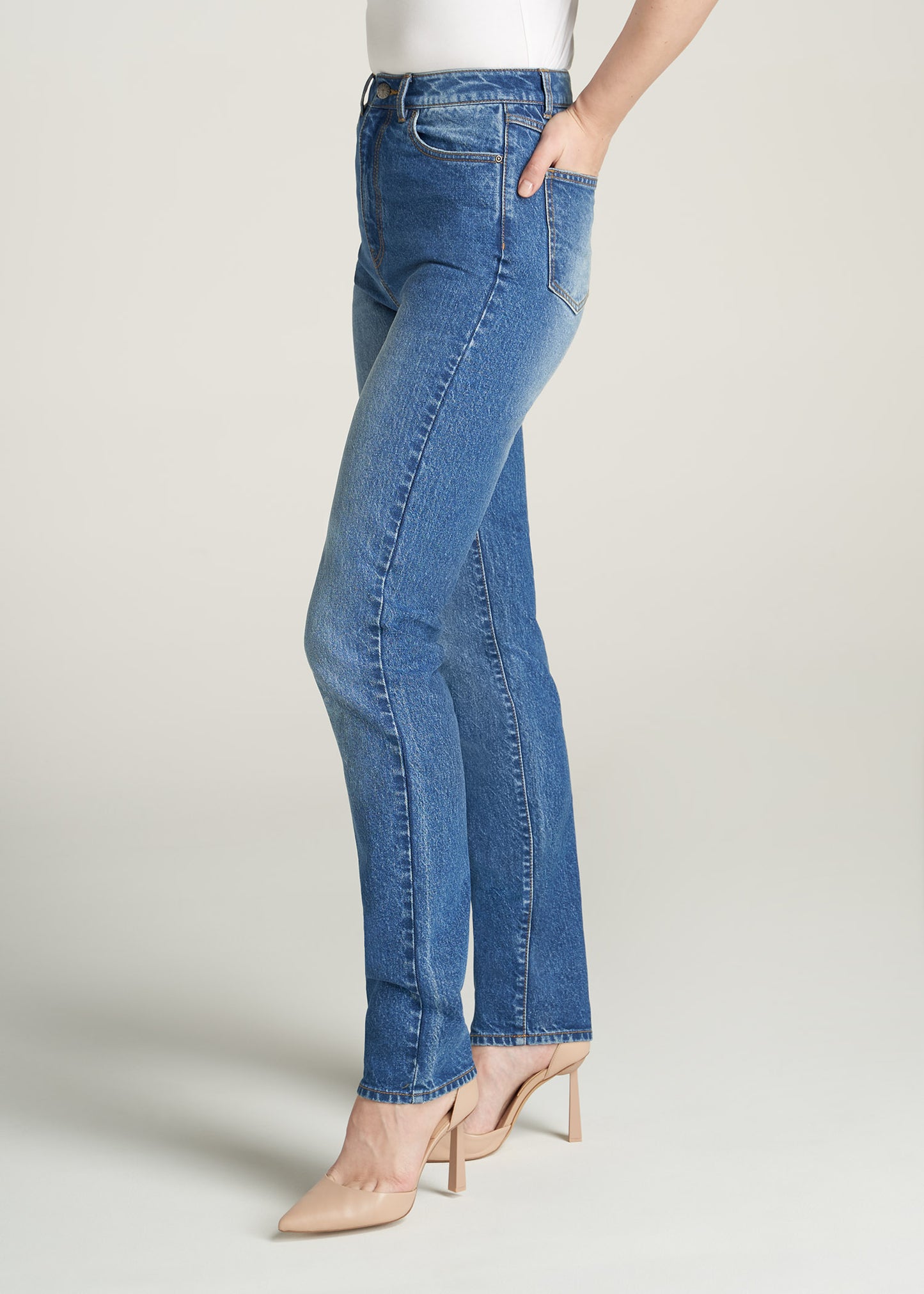 The Lola - Stretch Slim-Fit Tall High Waisted Jeans for Tall Women in Light  Stonewashed Blue