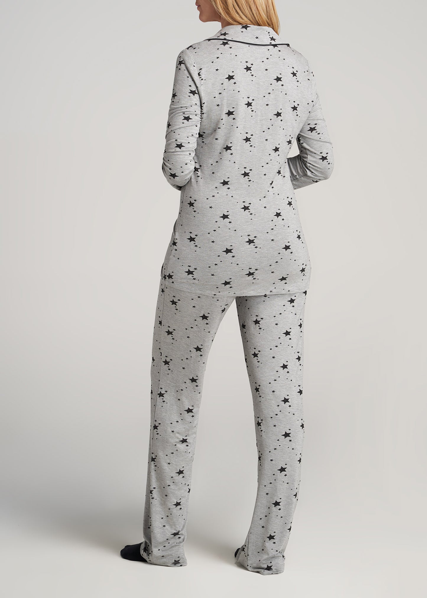     American-Tall-Women-LongSleeve-PajamaSet-GreyBlackStarPrint-back
