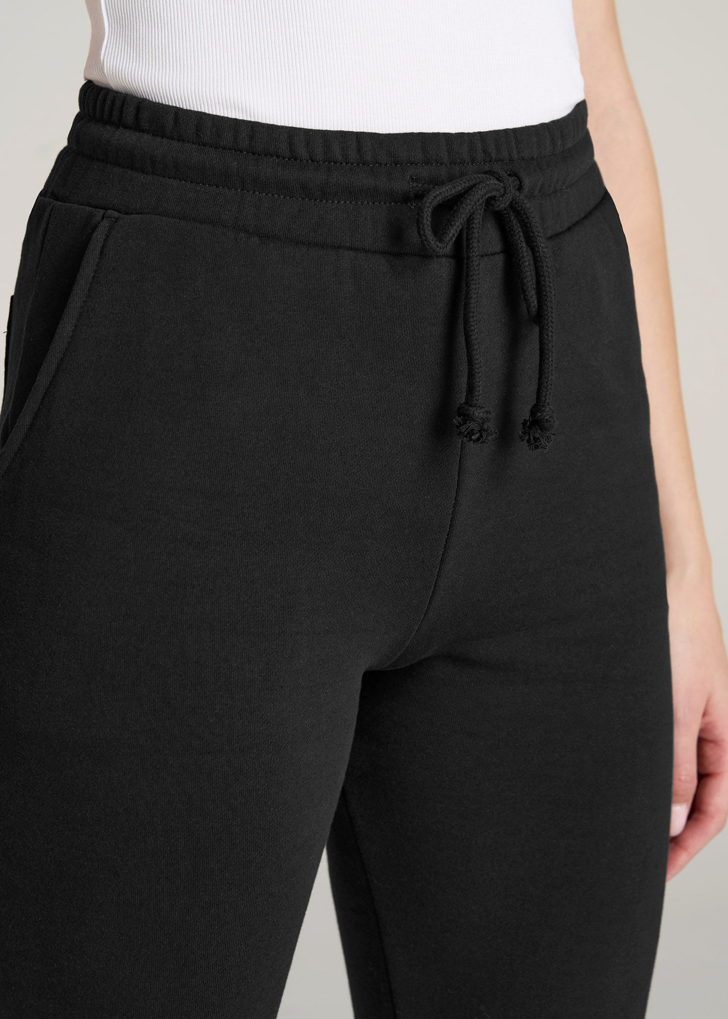 Slim Sweatpants Women's: High-Waisted Tall Women Black Sweatpants
