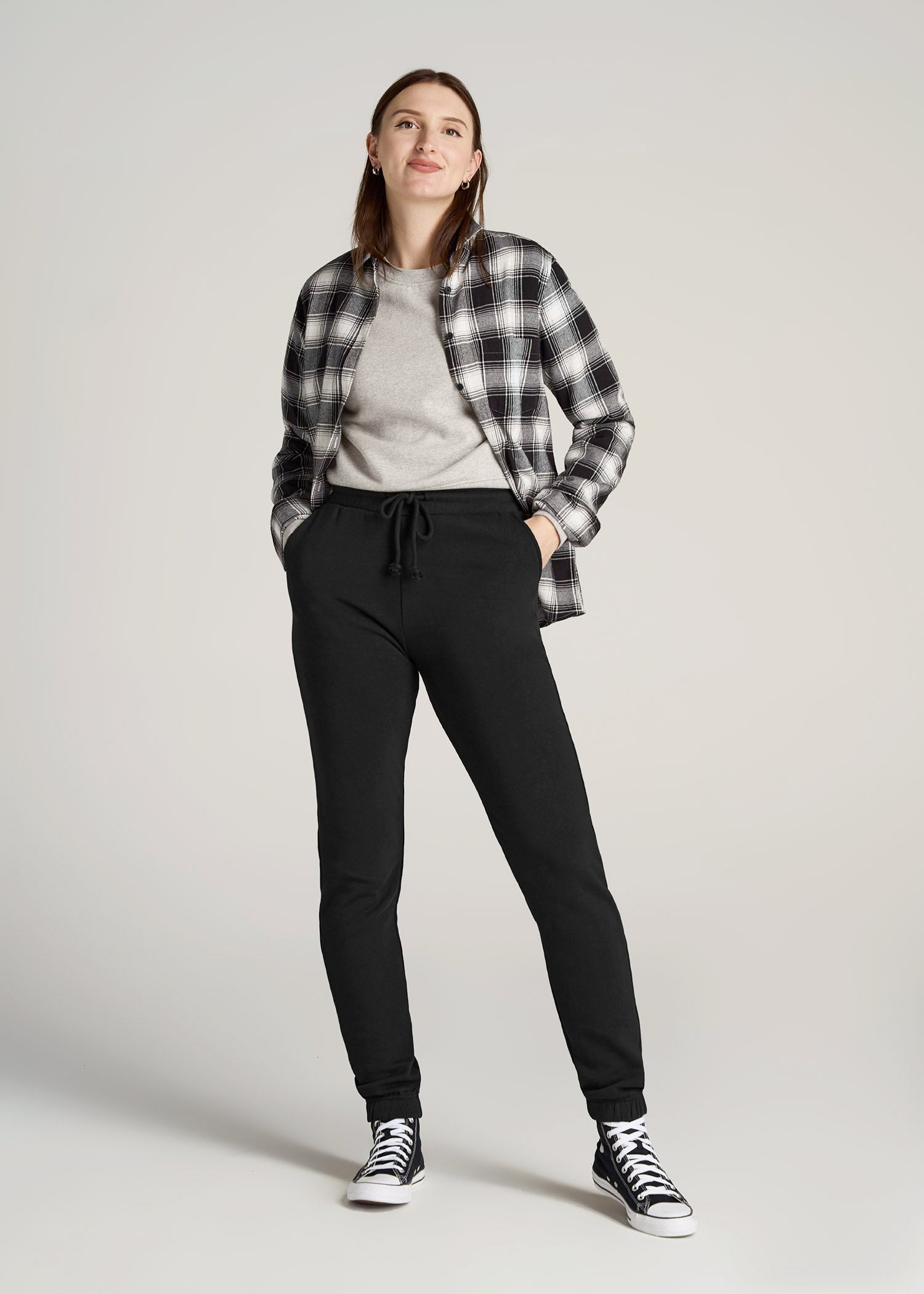 Slim Sweatpants Women's: High-Waisted Tall Women Black Sweatpants